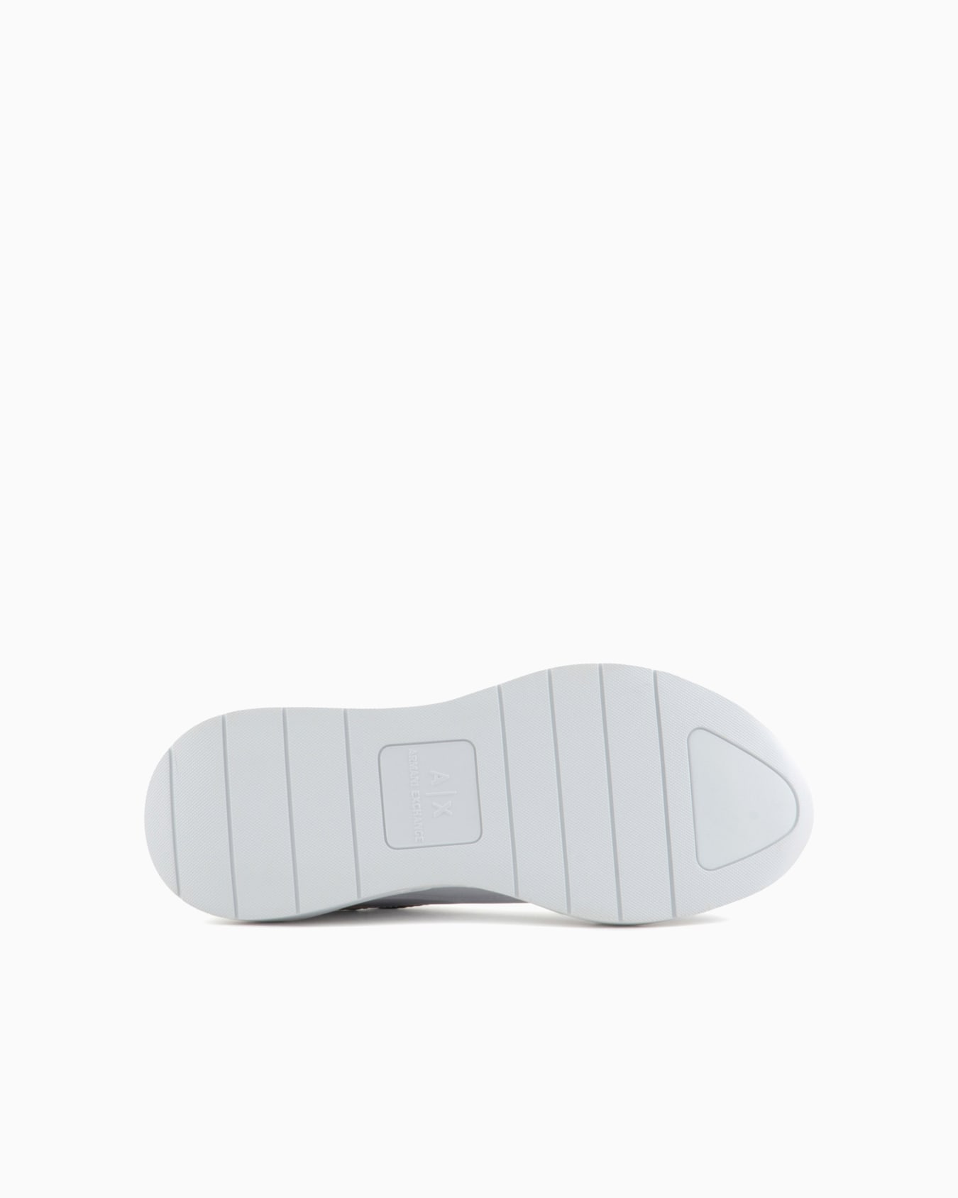 Leather sneakers with logo application Diapositiva 5