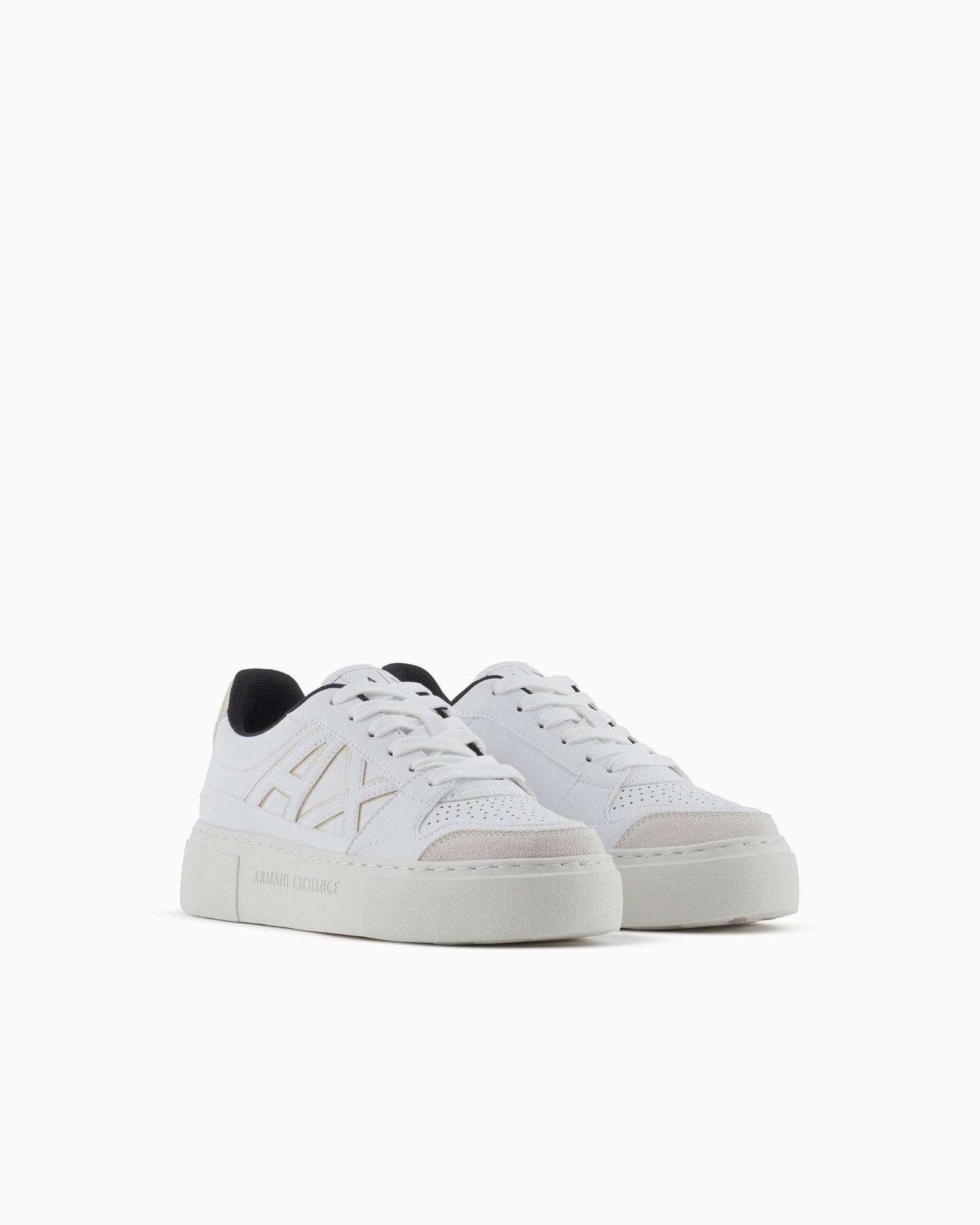 Sneakers con suola alta e logo a contrasto Slide 1