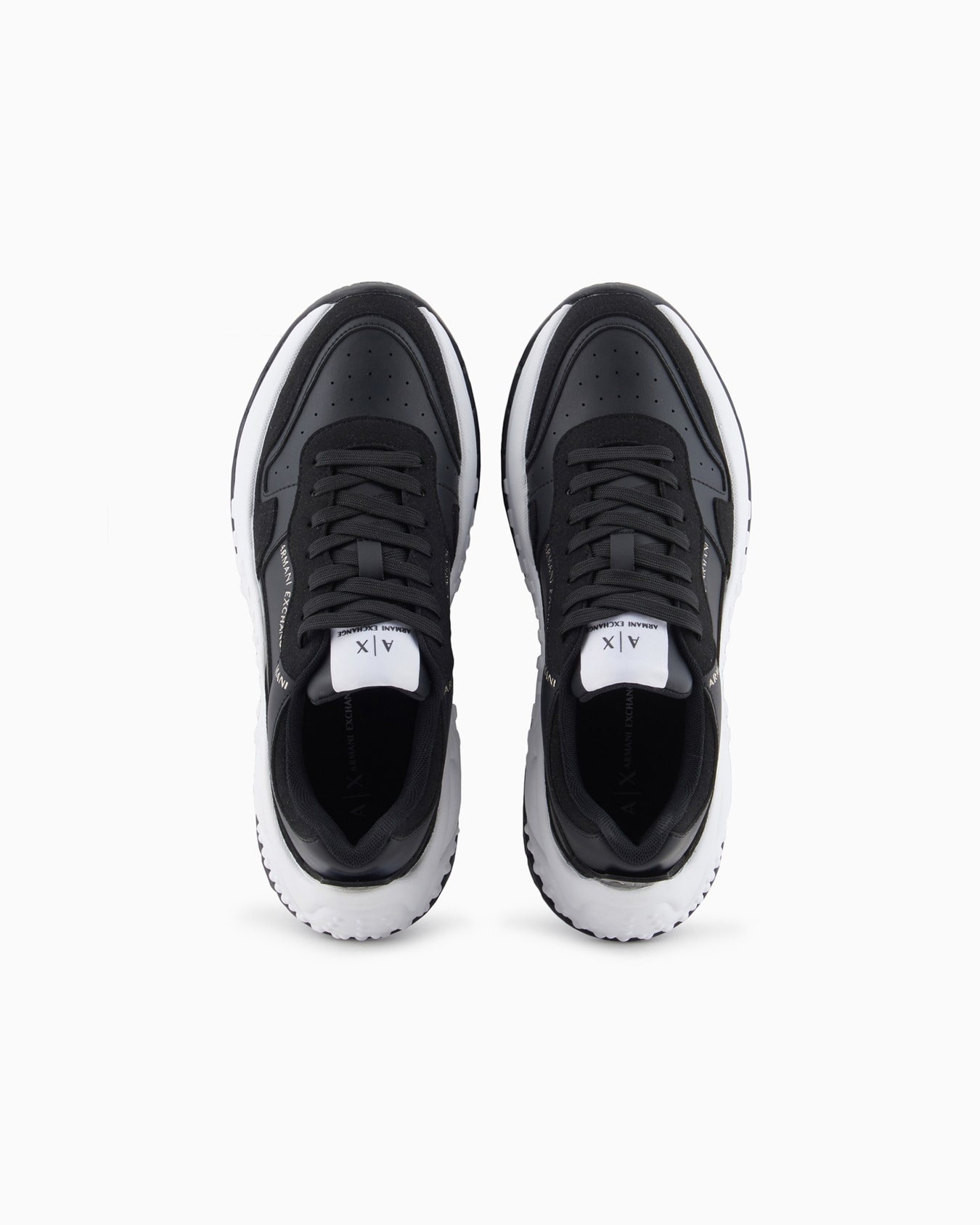 Chunky sneakers with contrasting sole Slide 2