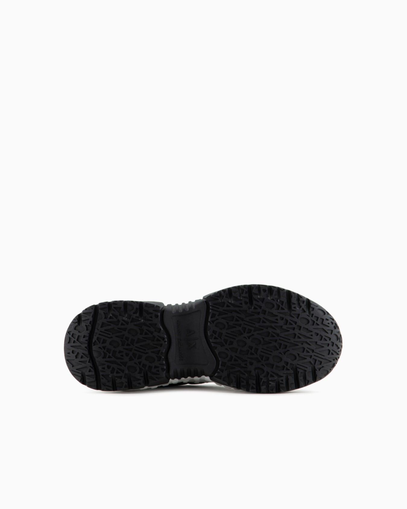 Sneakers with logo Diapositiva 5