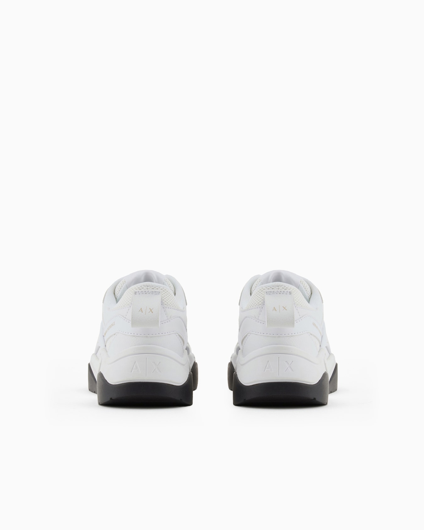 Chunky sneakers with contrasting inserts Slide 3