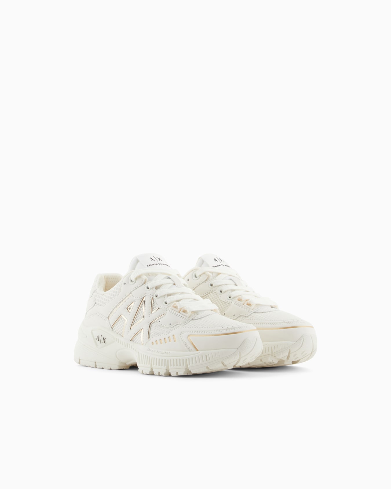 Chunky sneakers with contrasting inserts Slide 1