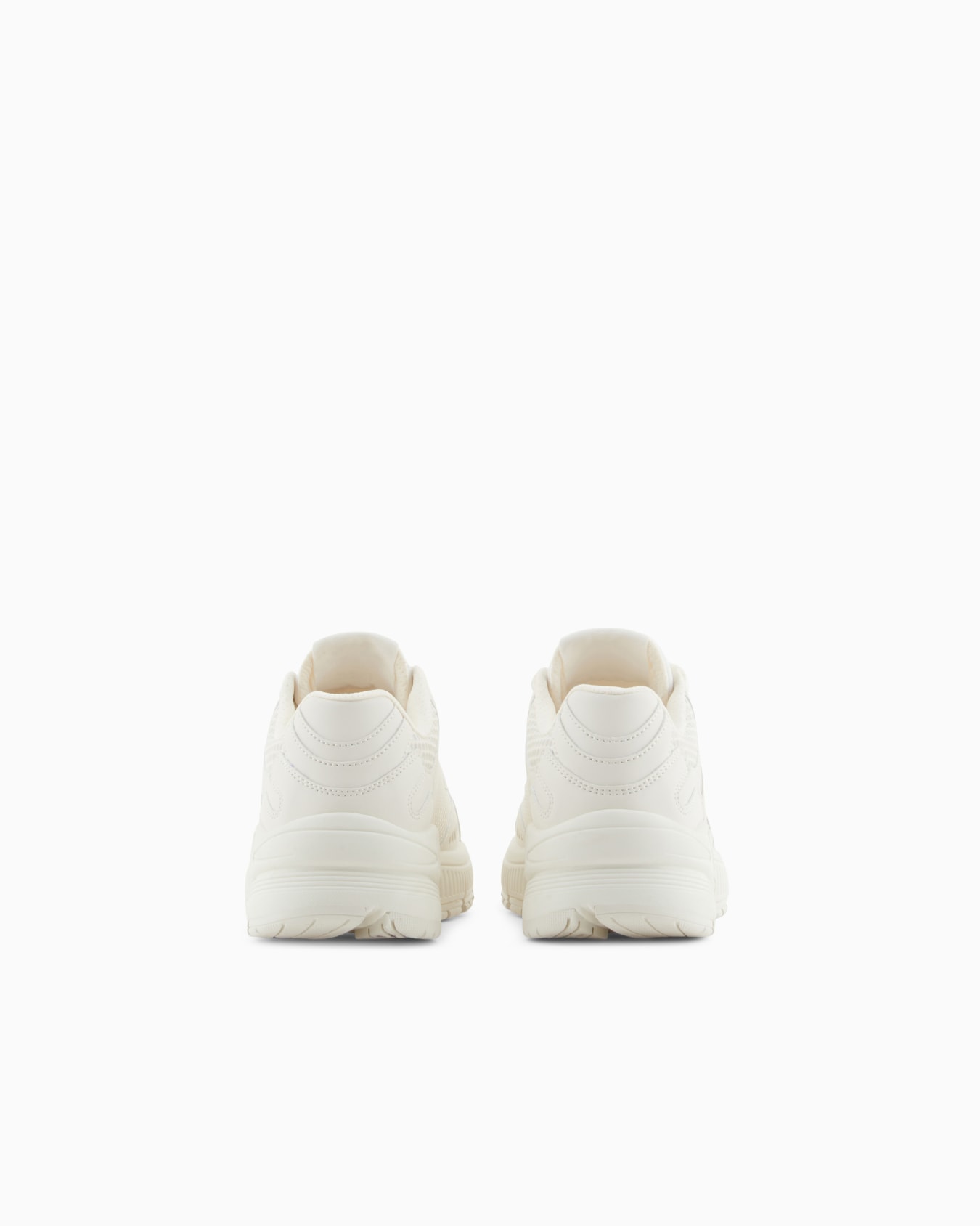 Chunky sneakers with contrasting inserts Slide 3