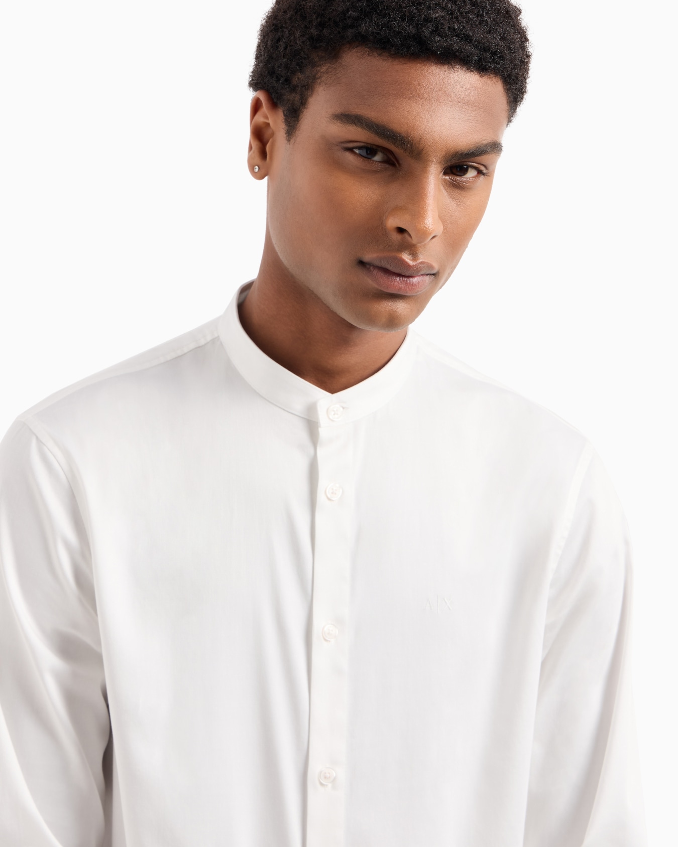 Camicia regular fit in cotone stretch con collo alla coreana Slide 4