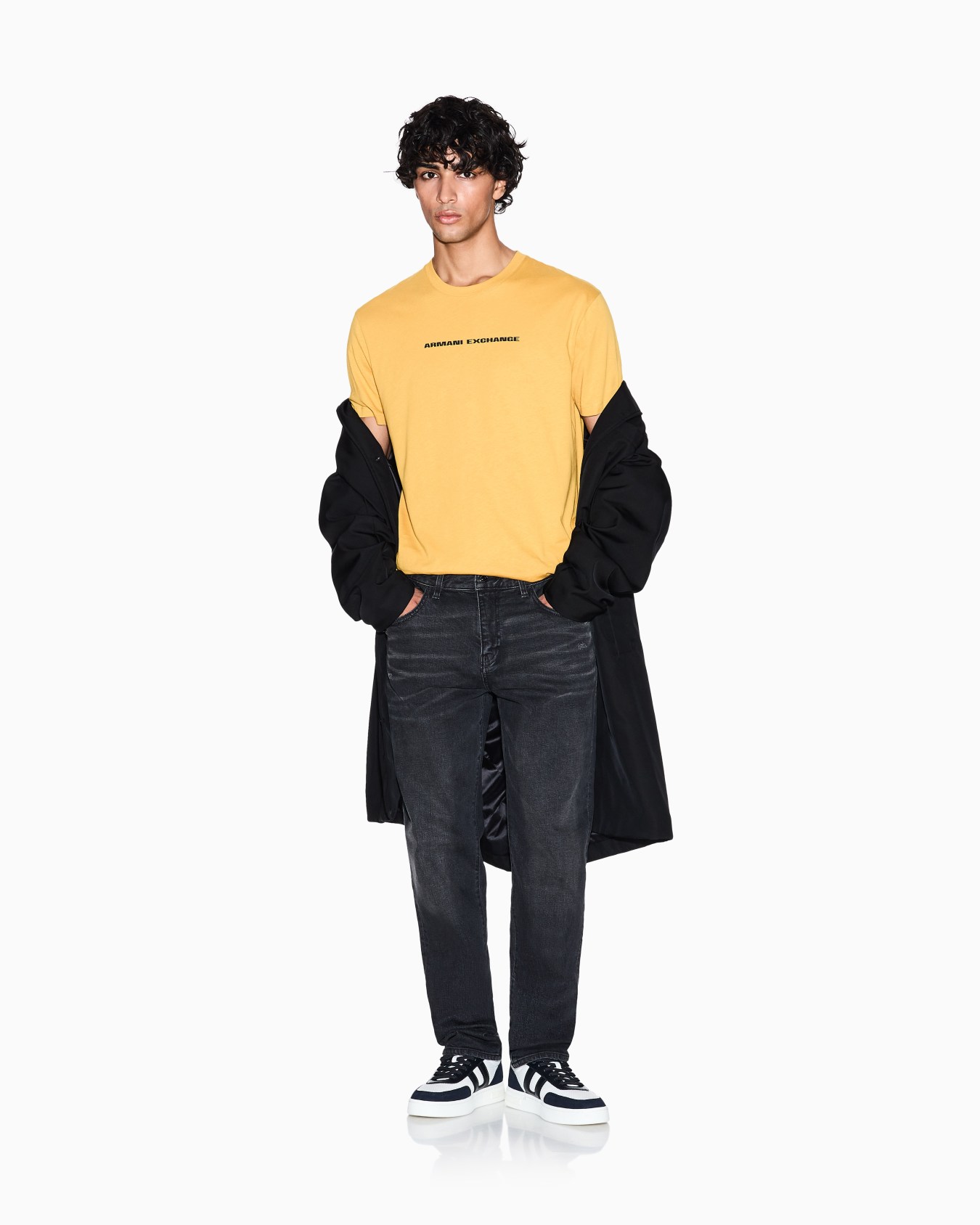 Slim-fit denim jeans Slide 1
