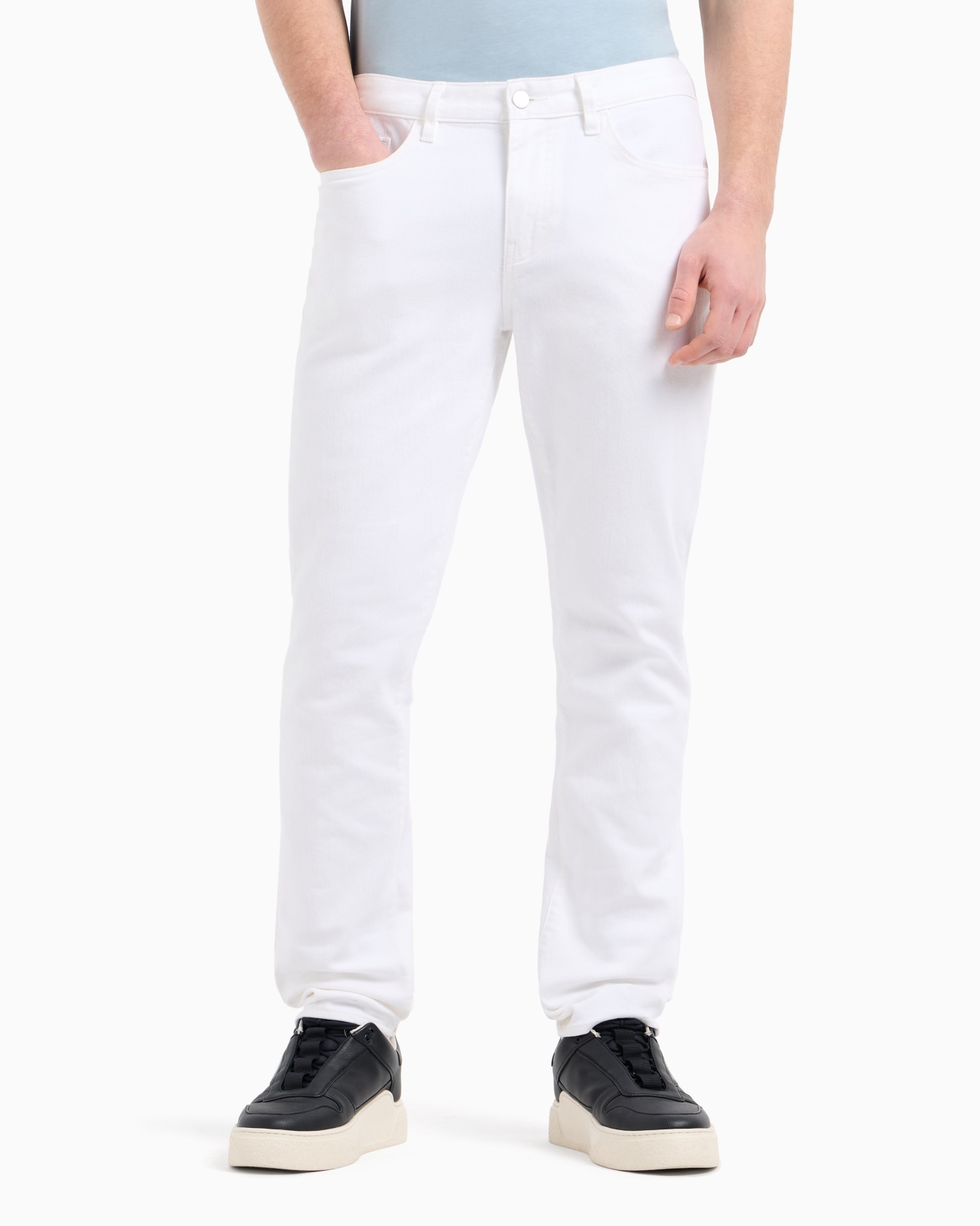 Slim Jeans Slide 3