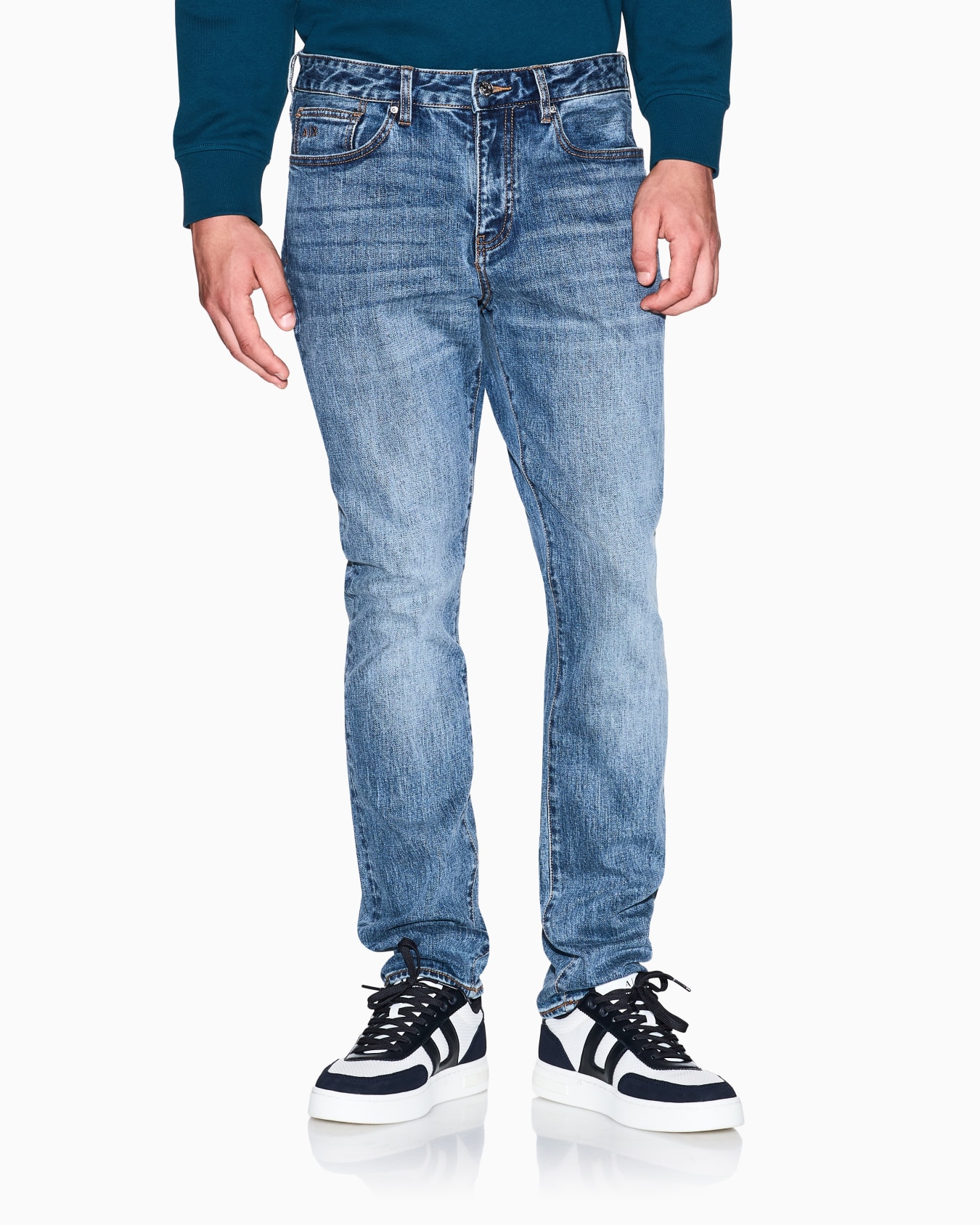 Slim fit jeans in stretch denim Slide 3