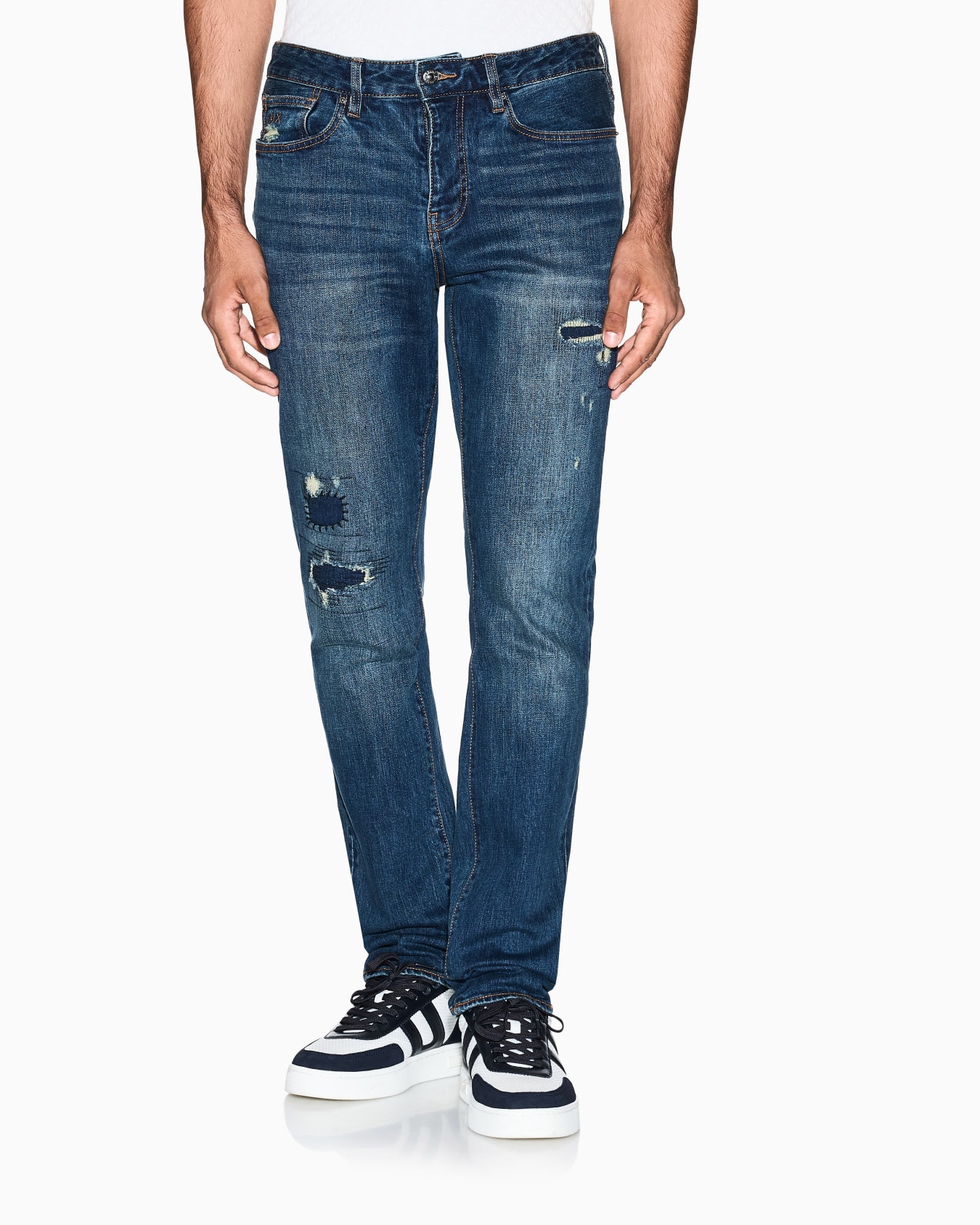Slim fit jeans in stretch denim Slide 3