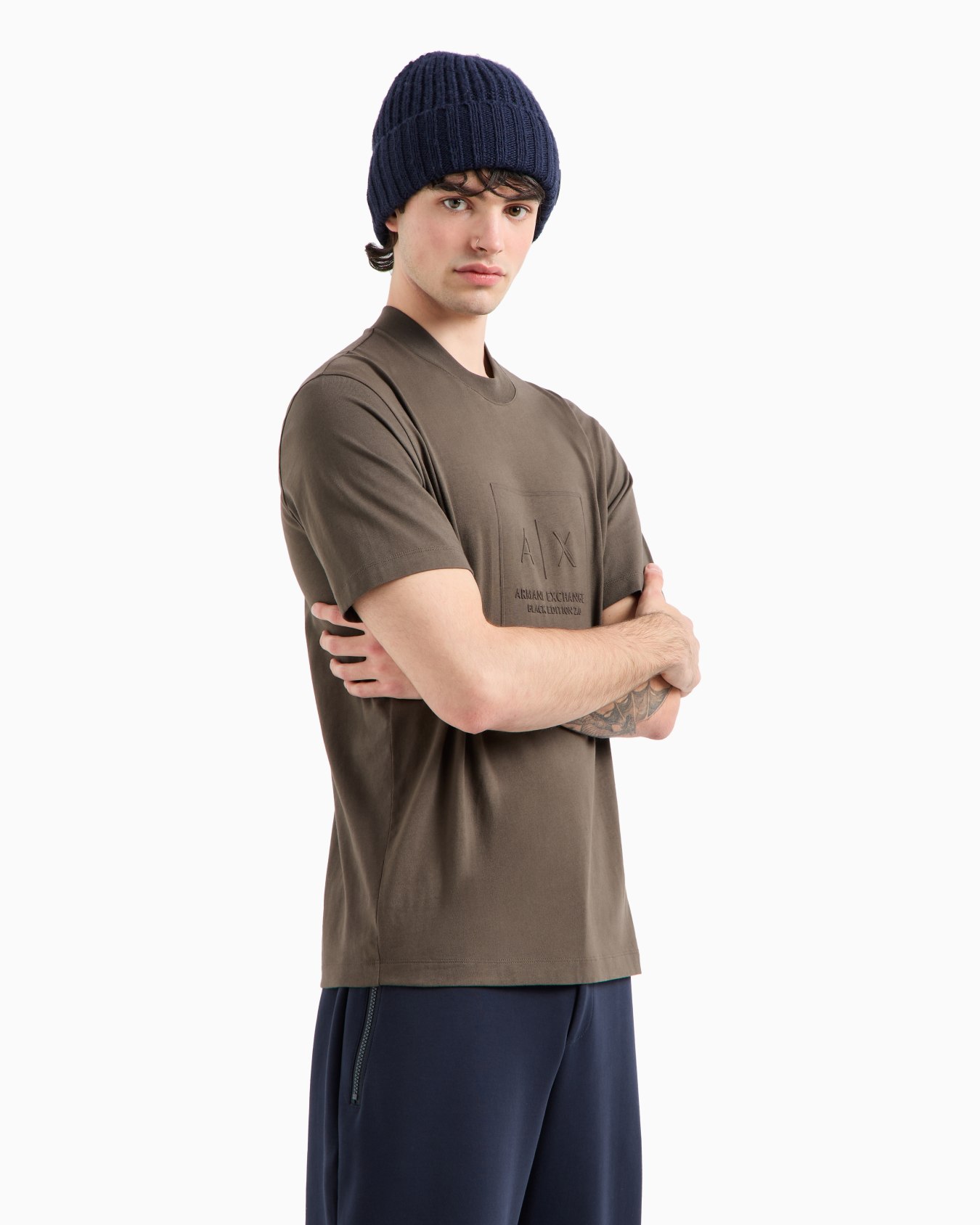 Camiseta regular fit con maxilogotipo bordado Diapositiva 1
