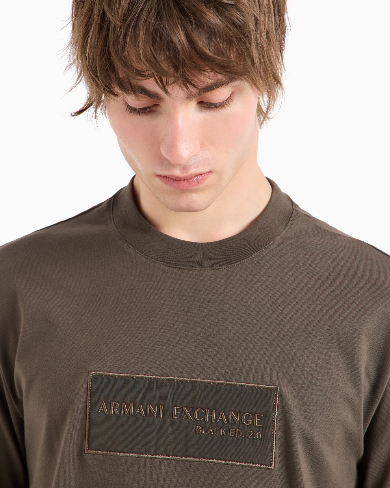  Camiseta de corte relajado con aplicación de logo Diapositiva 4