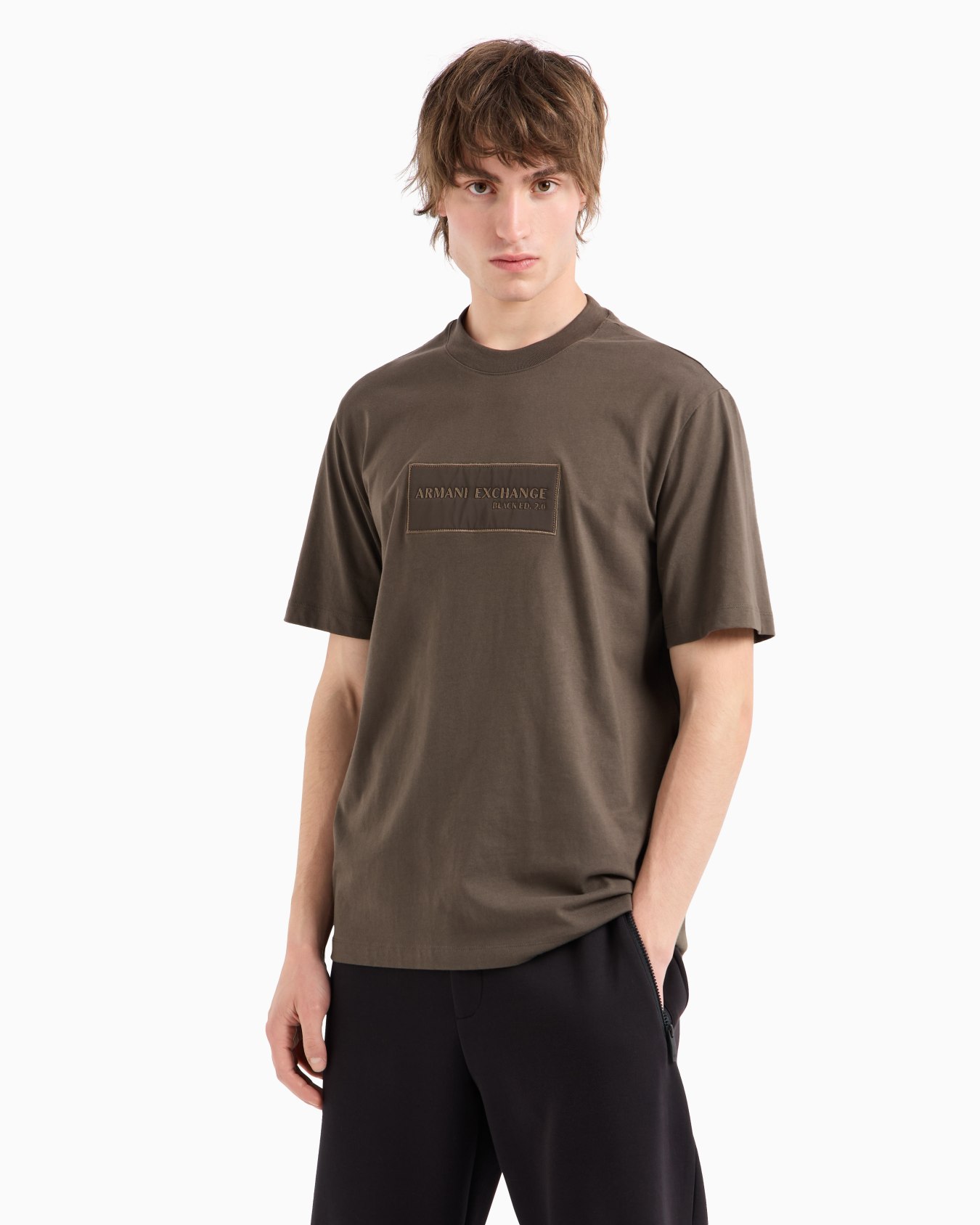  Camiseta de corte relajado con aplicación de logo Diapositiva 1