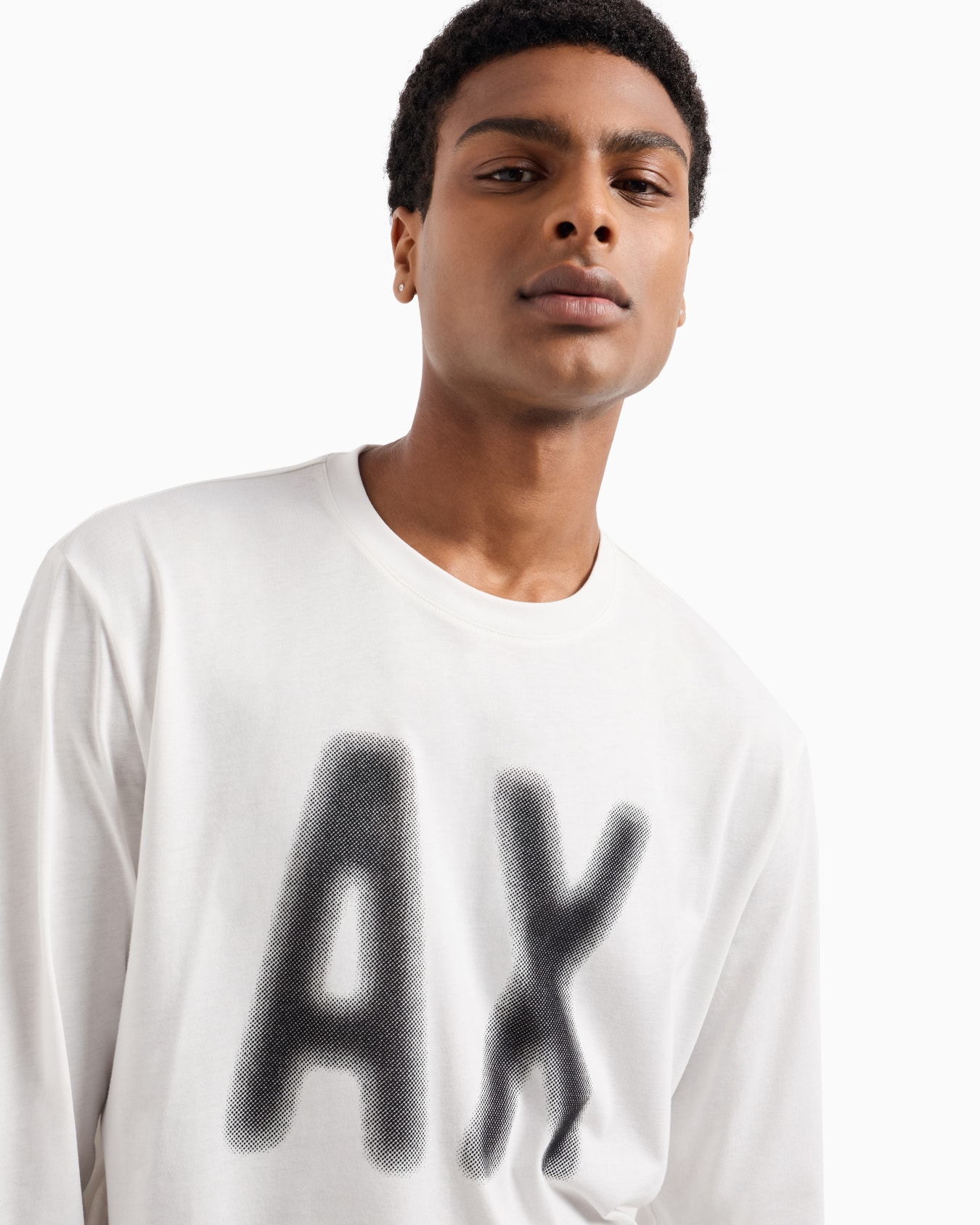 Long-sleeved T-shirt with faded logo Slide 4