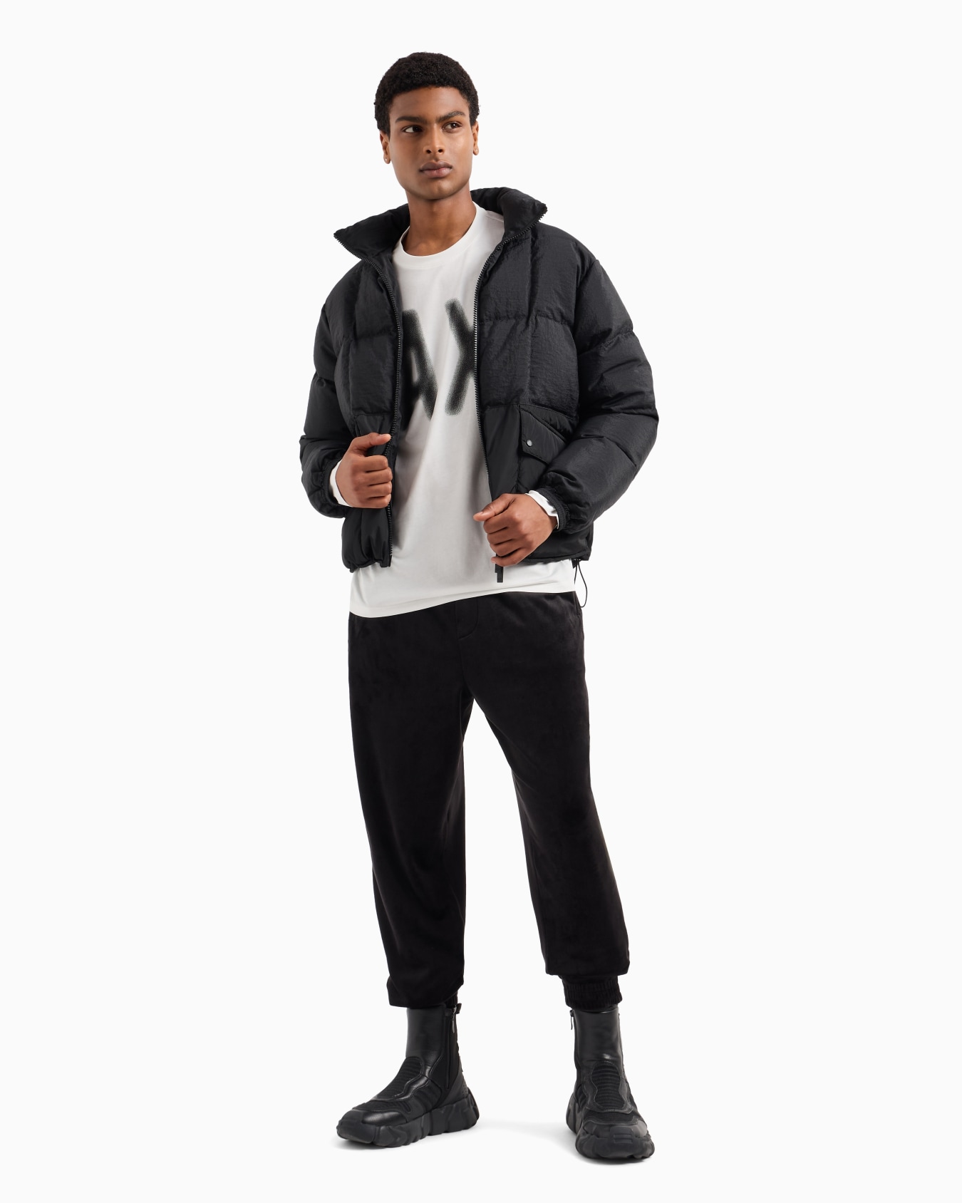 Long-sleeved T-shirt with faded logo Slide 3