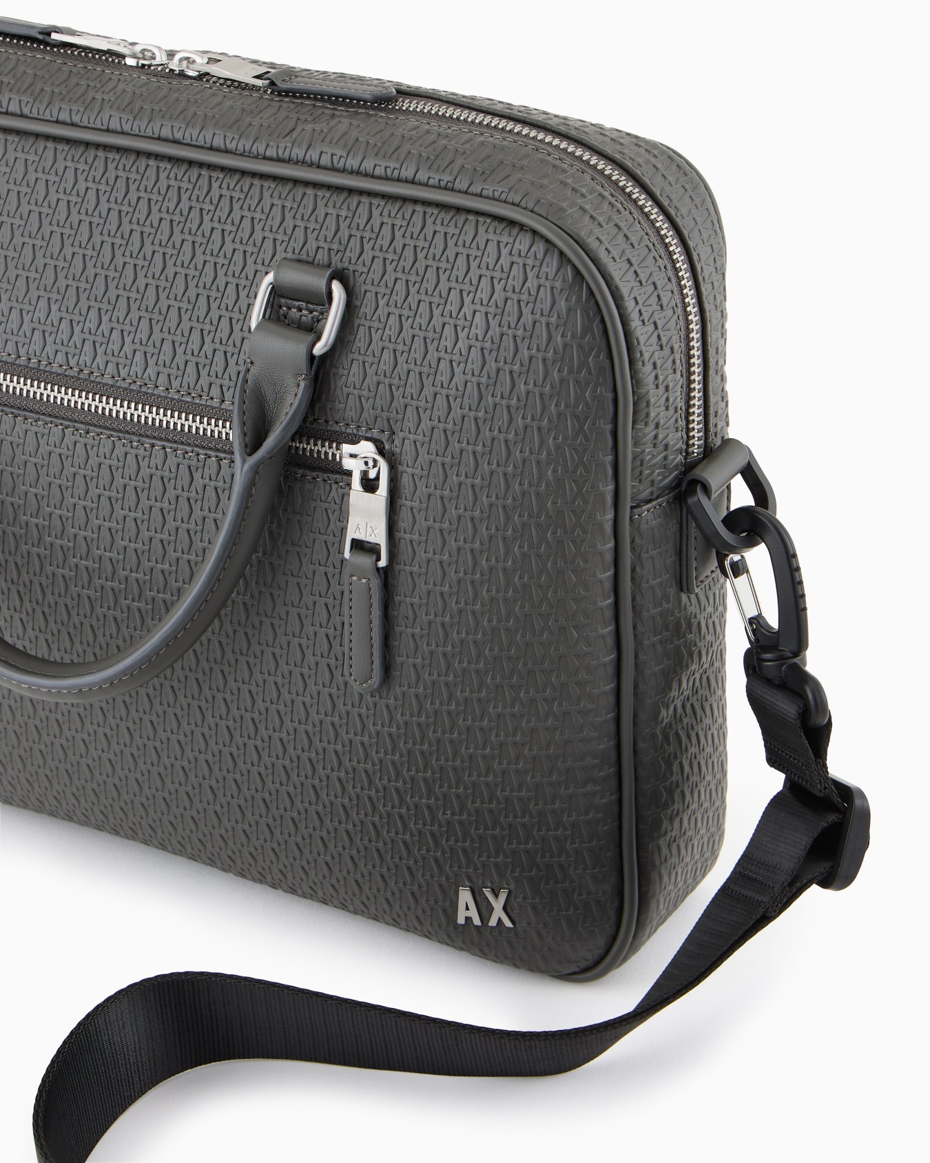Briefcase with removable shoulder strap Slide 4