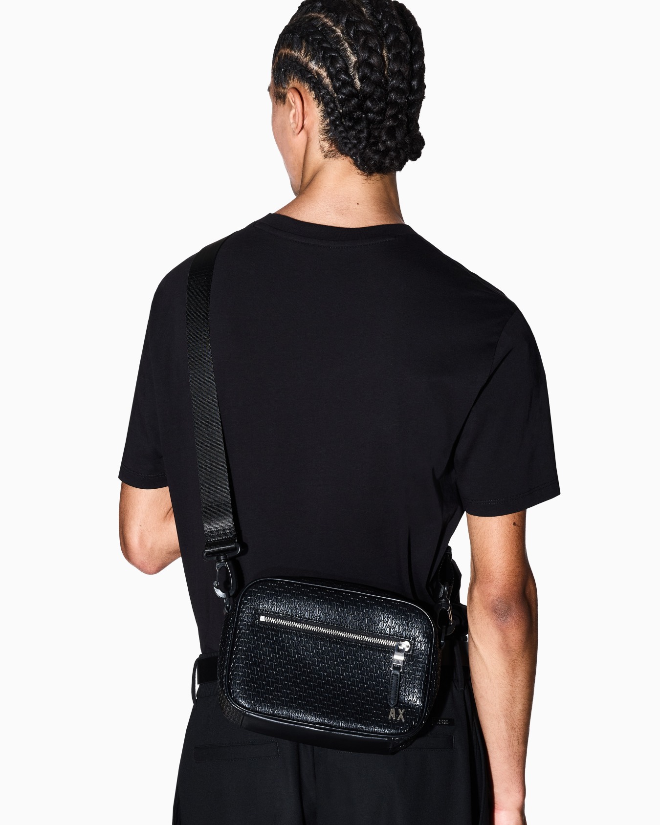 Borsa a tracolla con logo monogram allover Slide 5