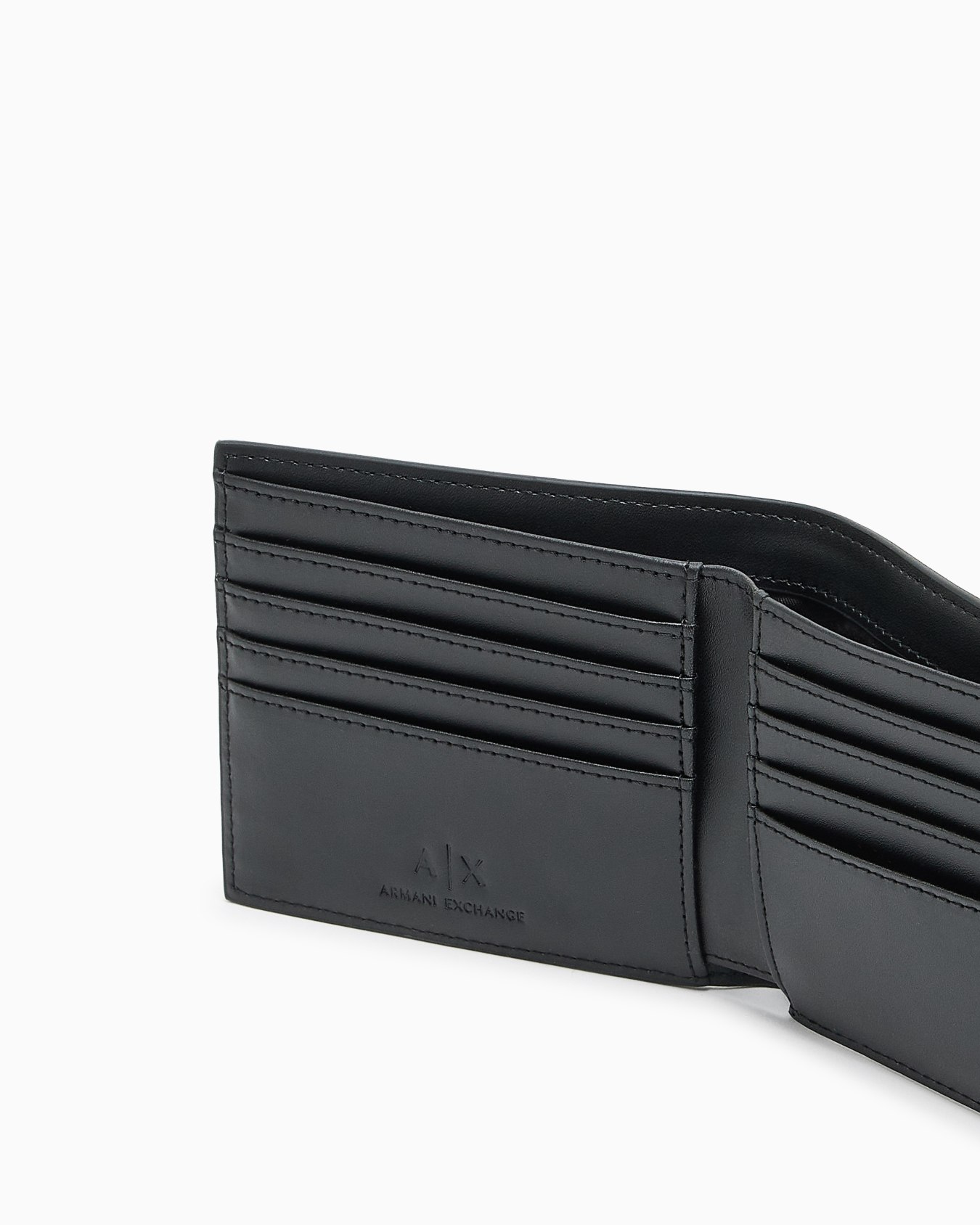 Bifold card holder Slide 3