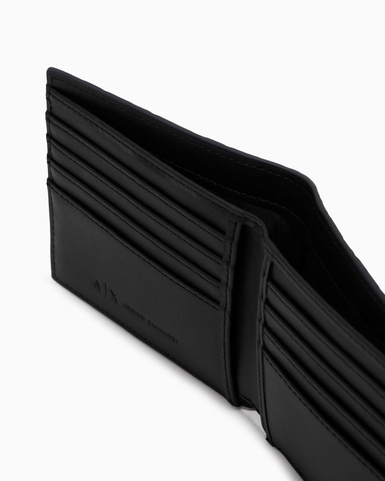 Bifold card holder Slide 3