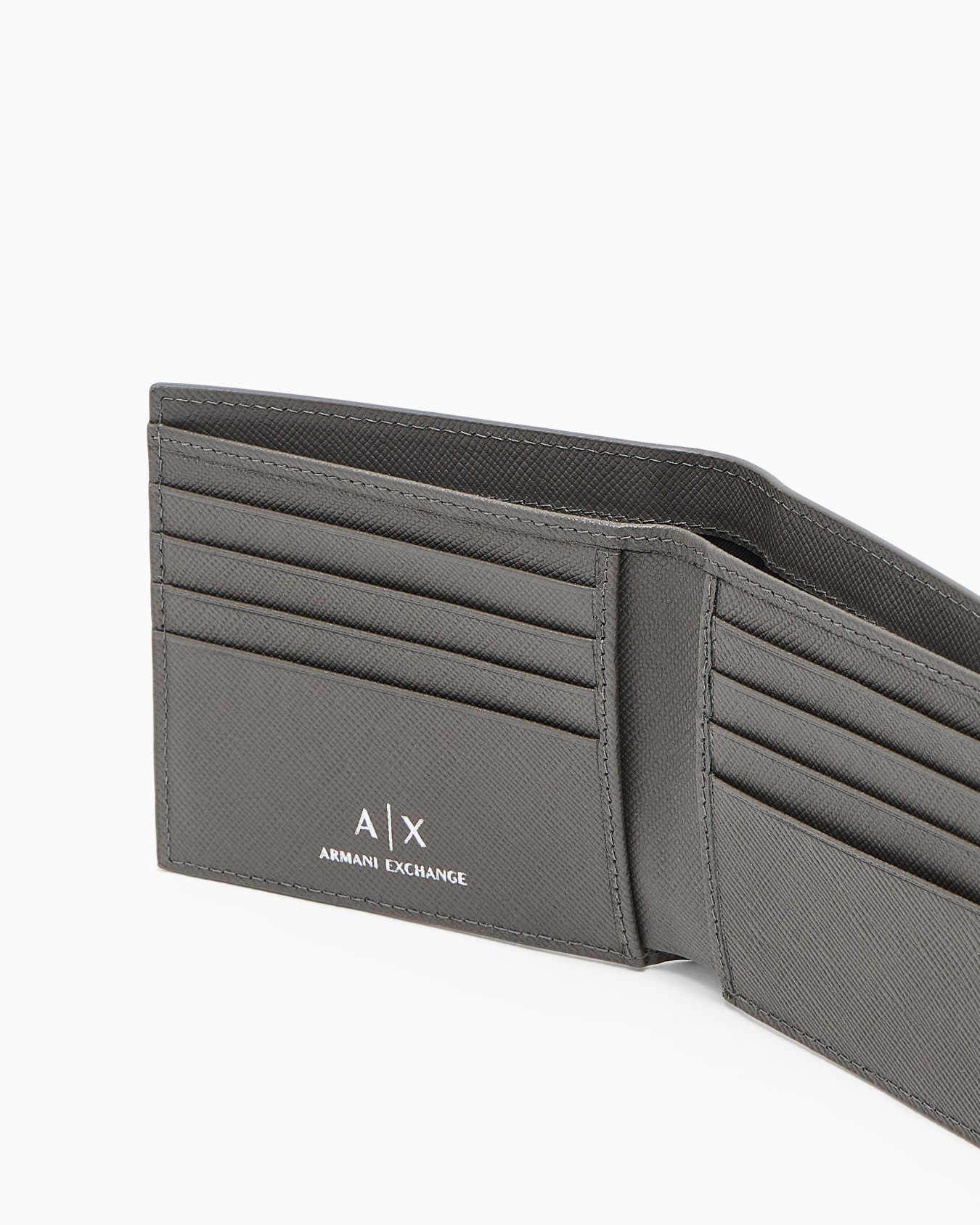 Bifold card holder Slide 3