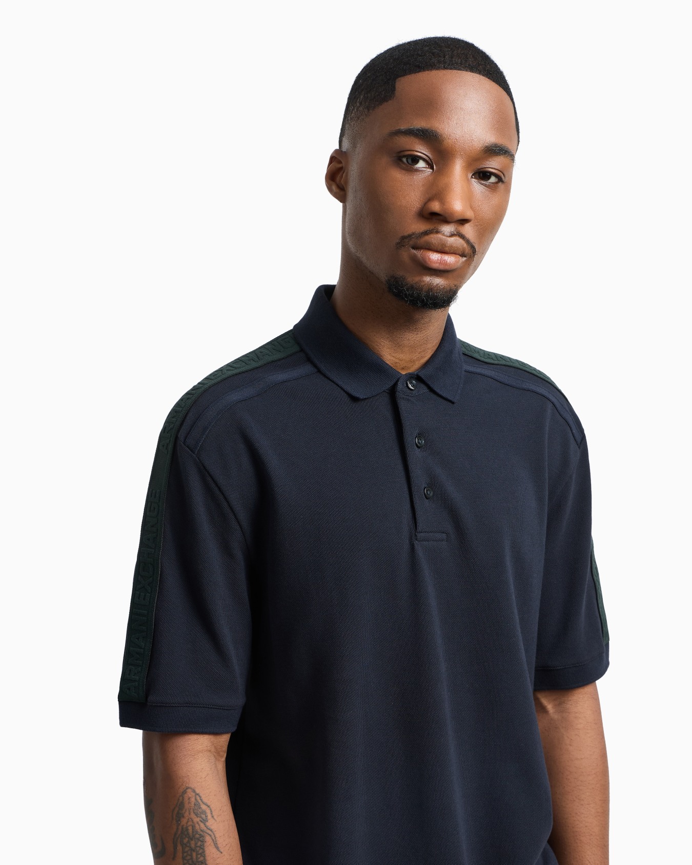 Regular fit piquet polo with shoulder bands Slide 4