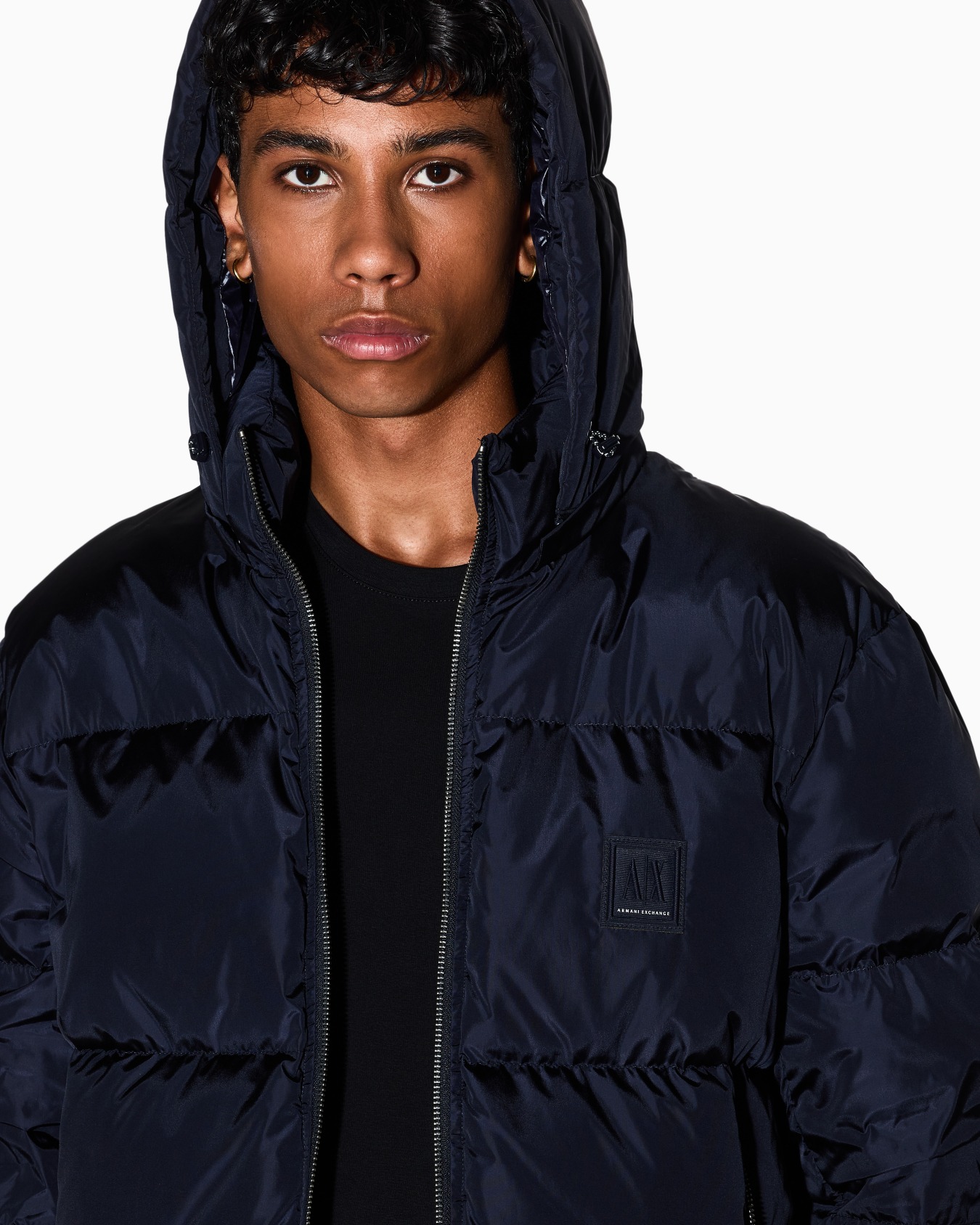 Padded jacket with hood Slide 4