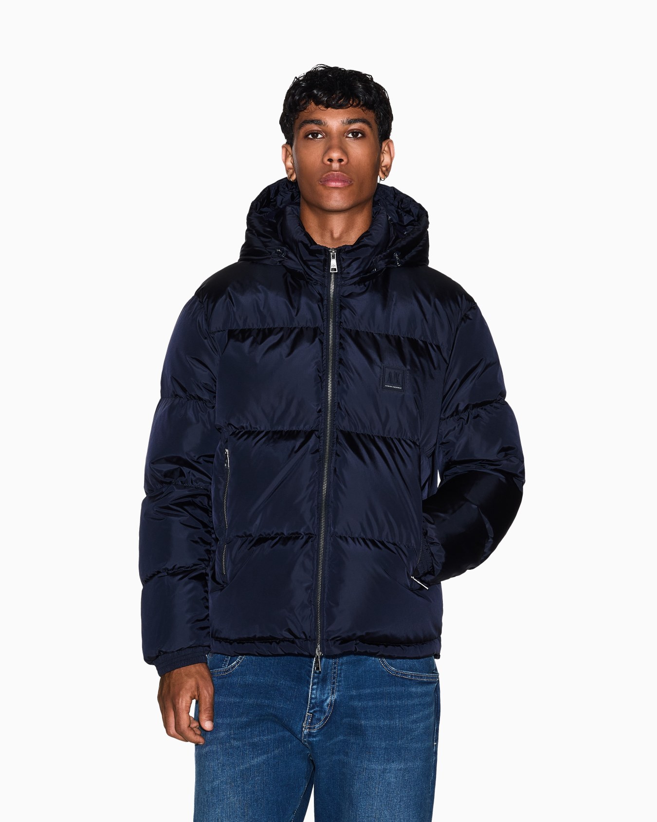 Padded jacket with hood Slide 3