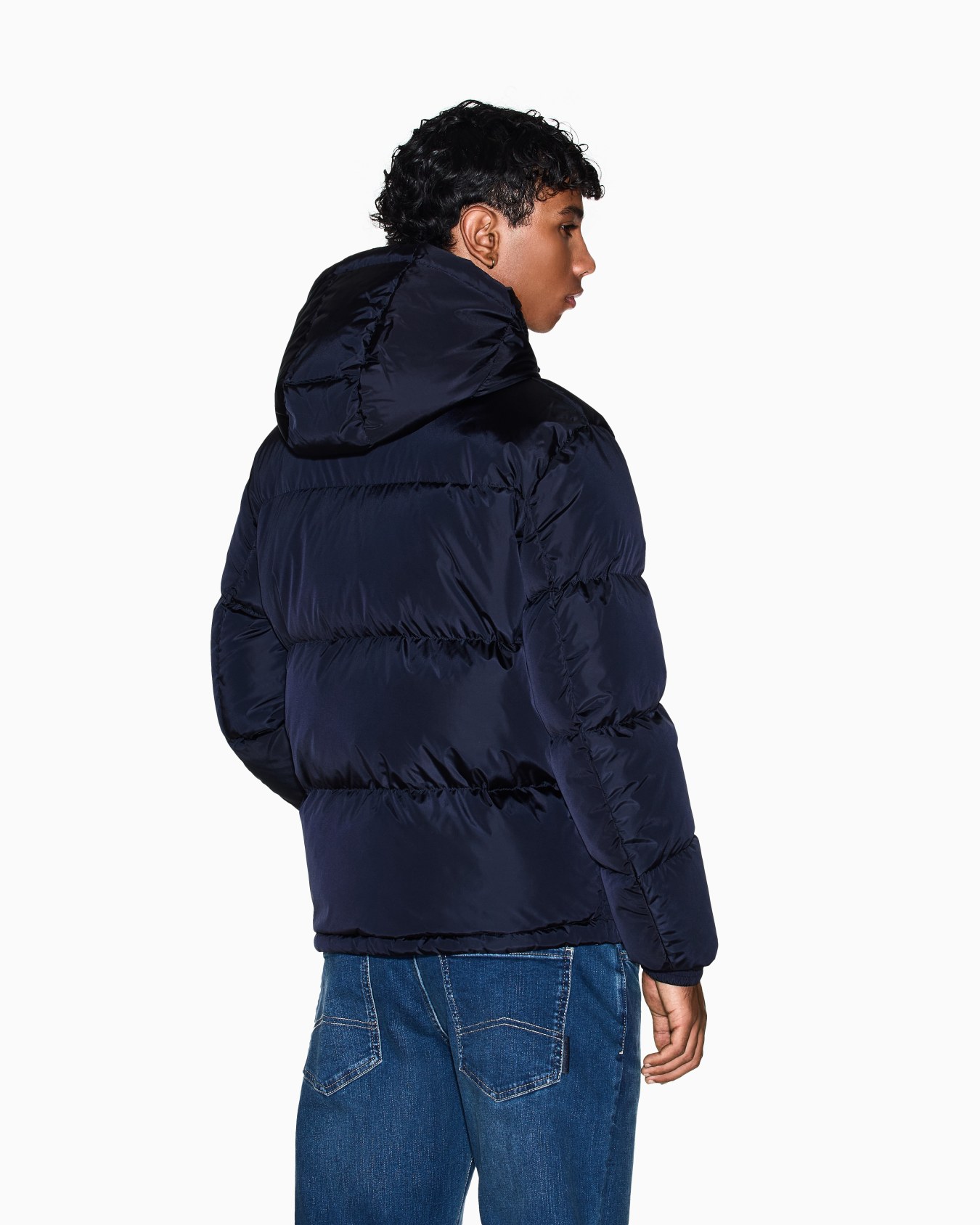 Padded jacket with hood Slide 2
