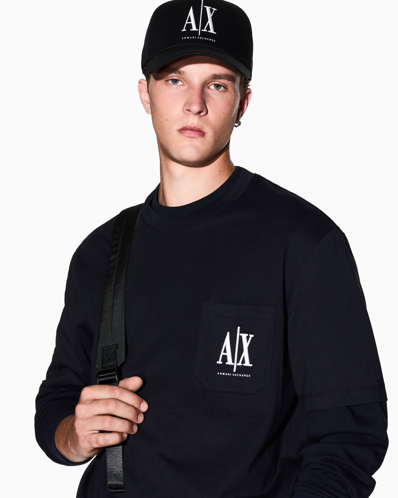 Regular fit T-shirt with pocket and logo Diapositiva 4