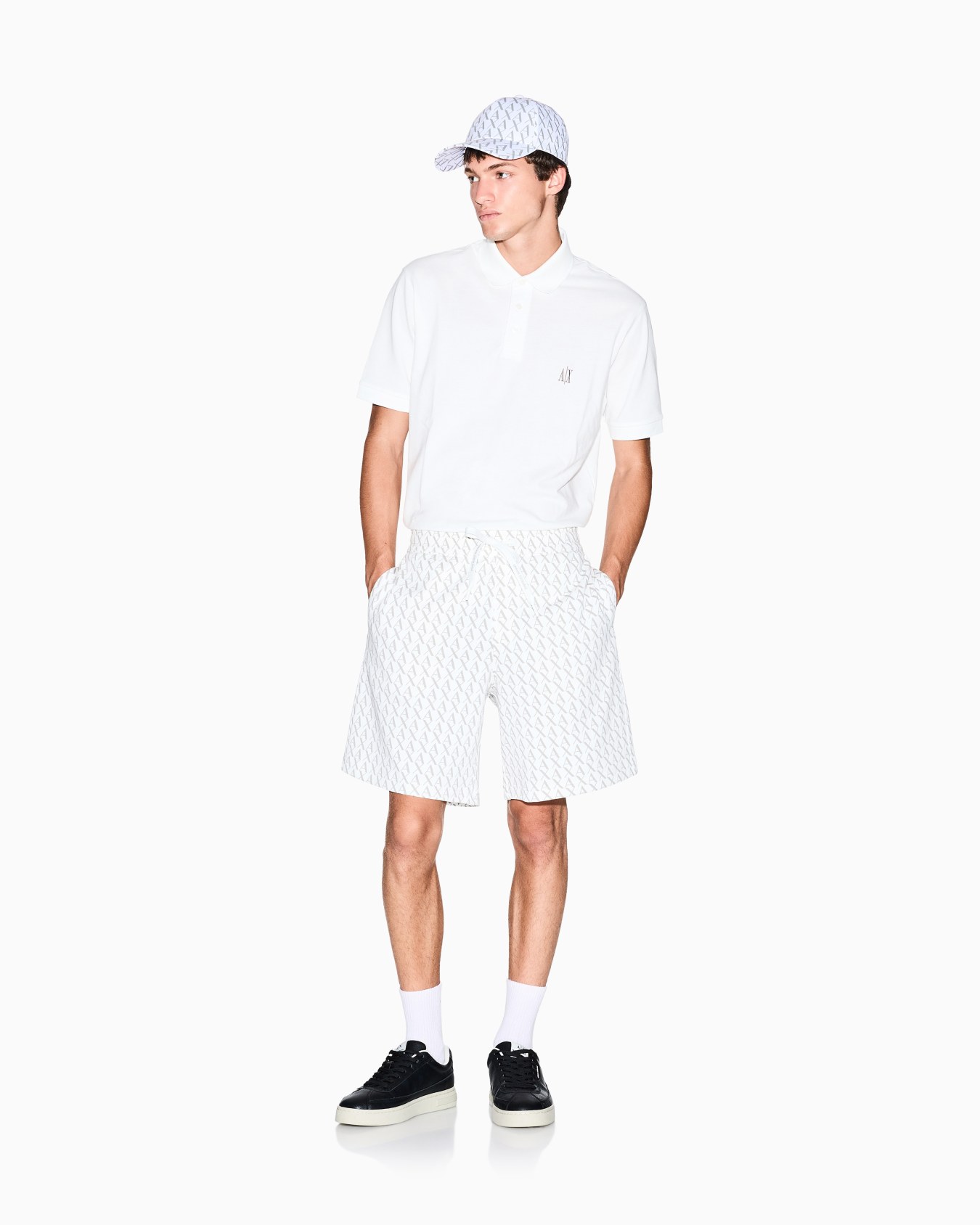 Regular fit cotton polo with logo Slide 1