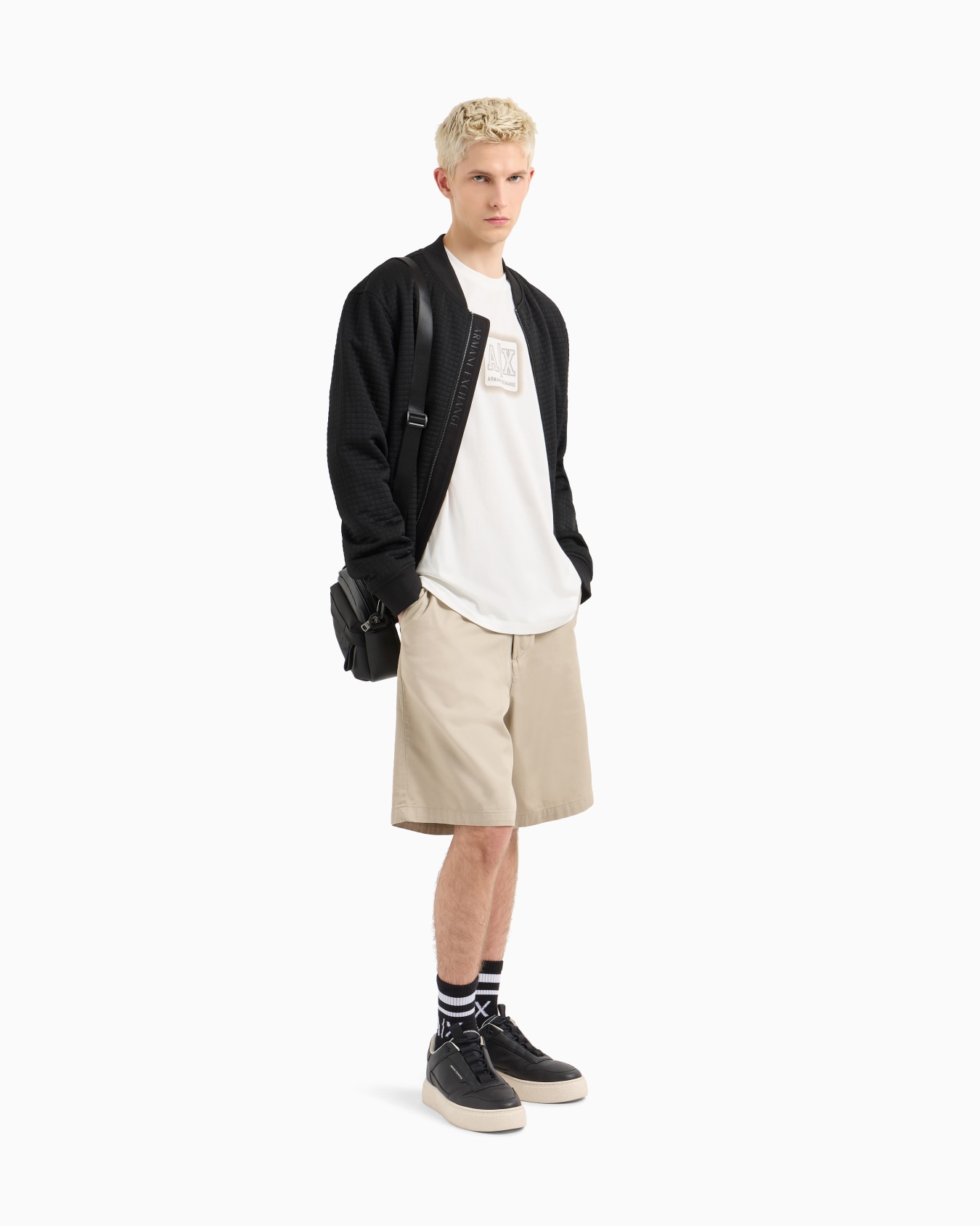  Regular fit T-shirt with logo Slide 1