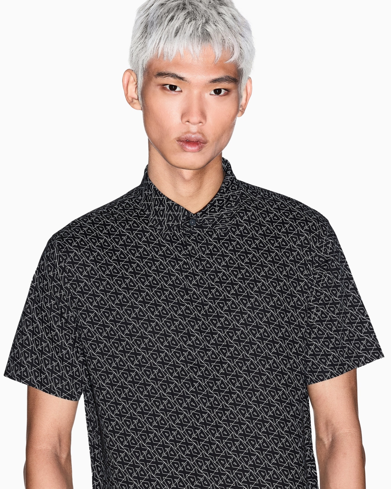 Slim fit short sleeve shirt Slide 4