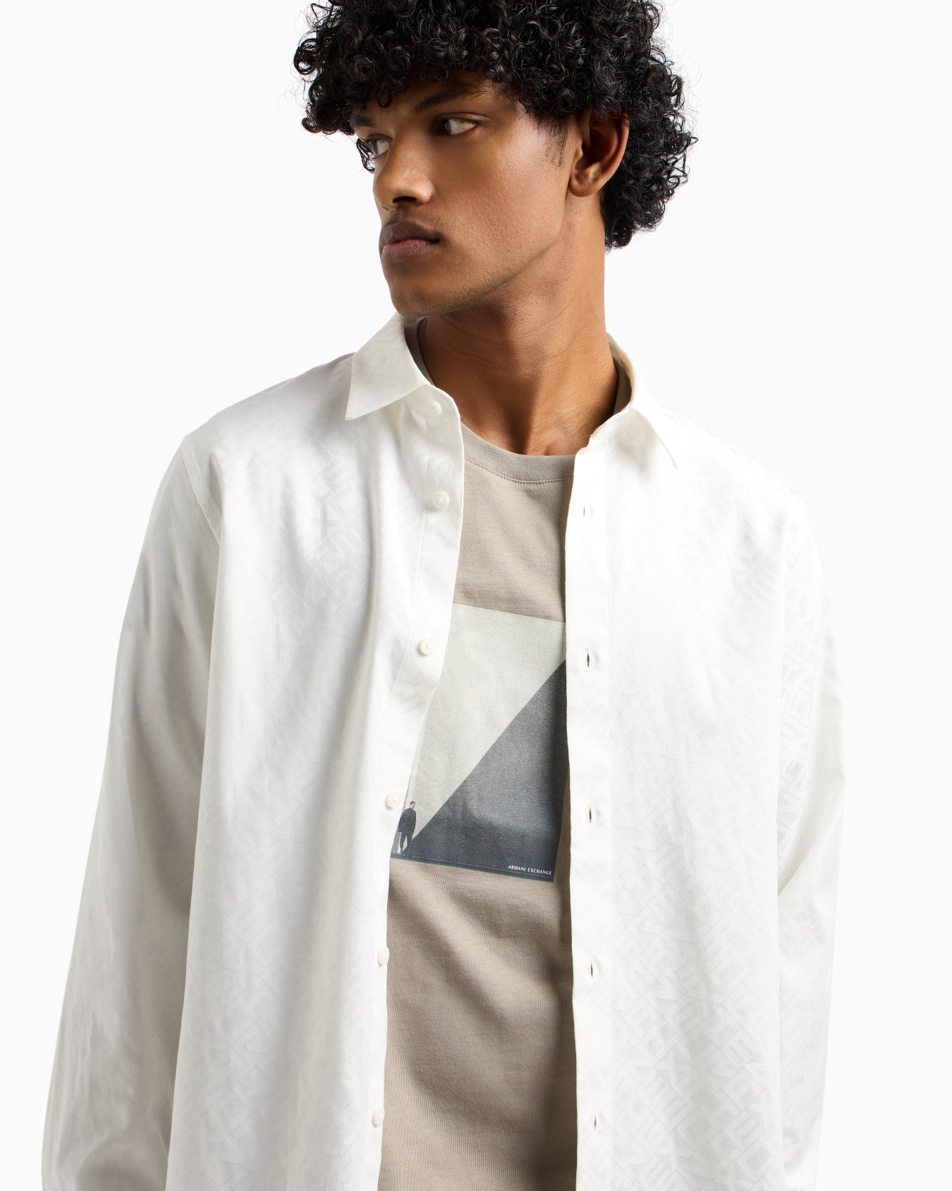 Regular fit T-shirt with photo print Slide 4