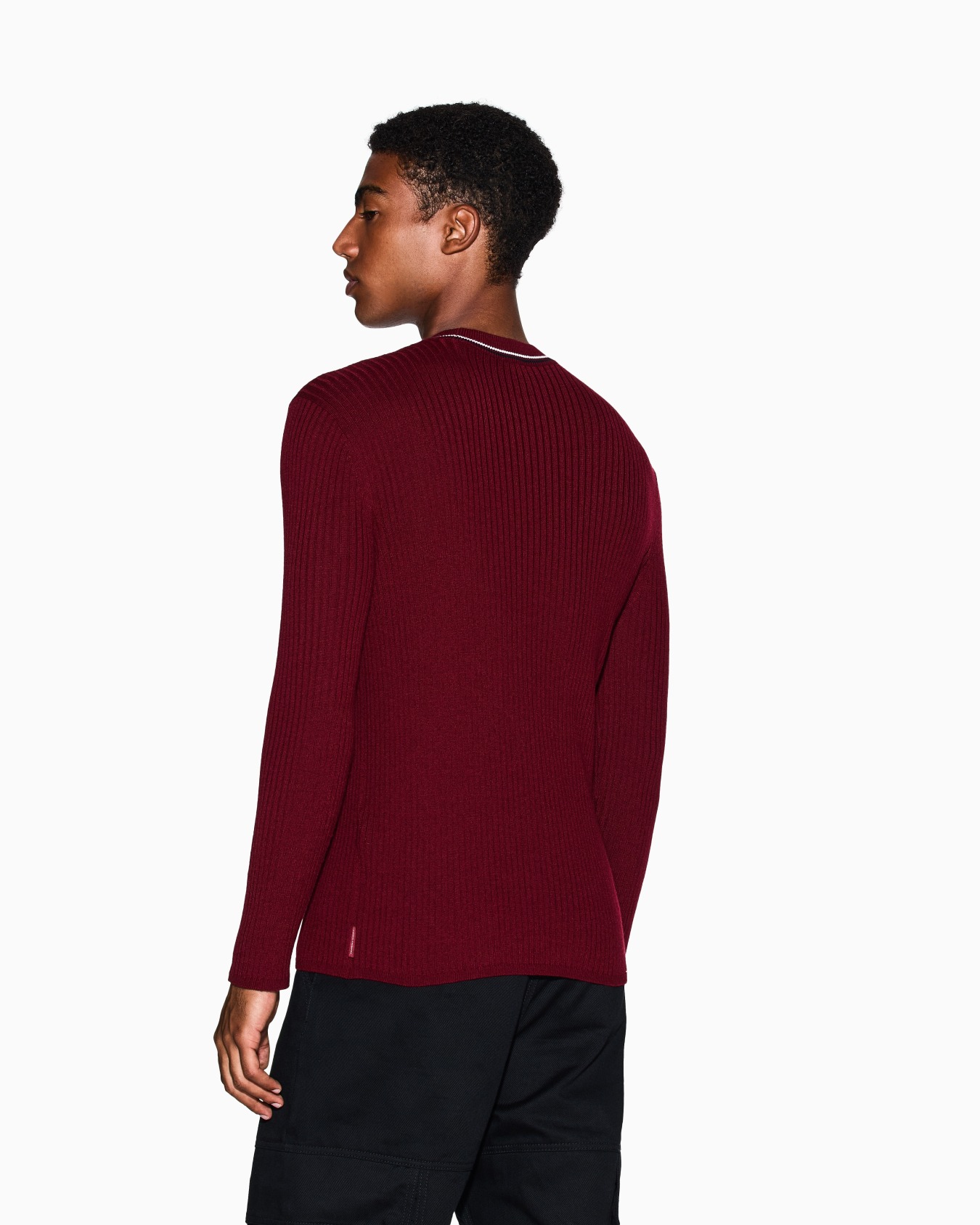 Crew neck sweater with contrasting profile Slide 2