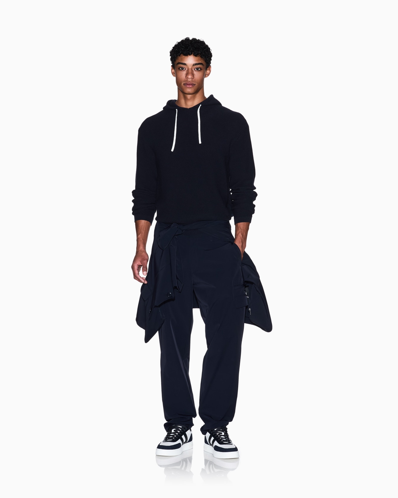 Rice stitch hooded sweater Slide 1