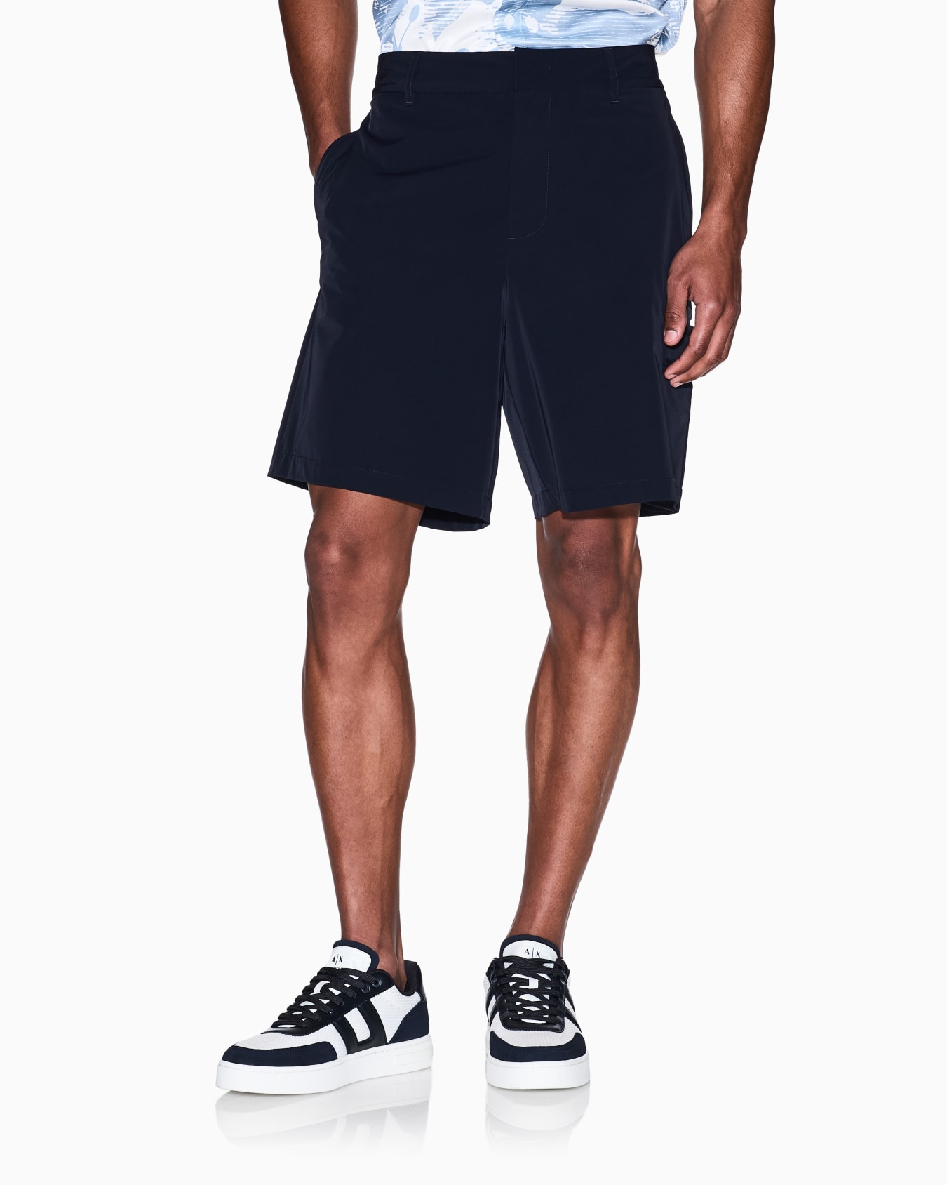 Stretch nylon Bermuda shorts Slide 3
