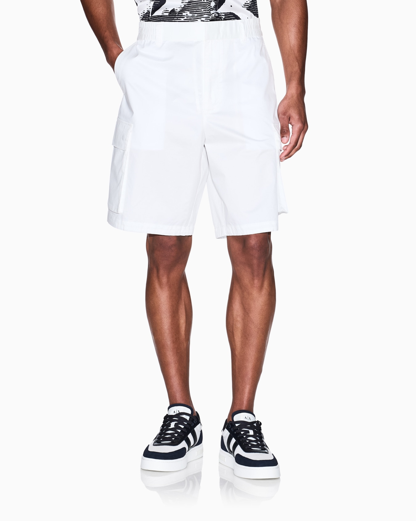 Bermuda cargo in twill Slide 3