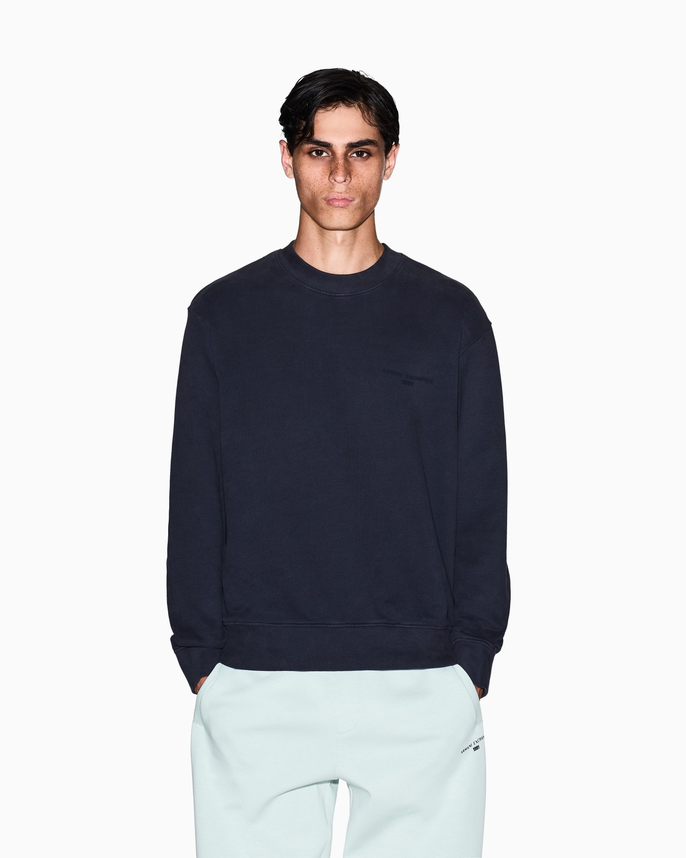 Sweatshirts without Hood Slide 3