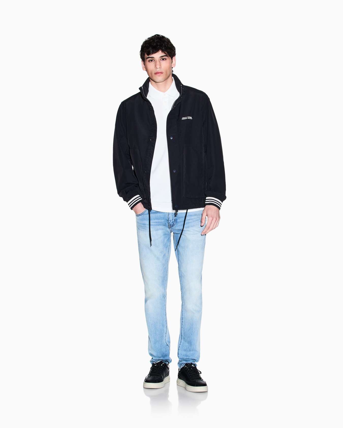 Regular pique polo shirt with pocket Slide 1