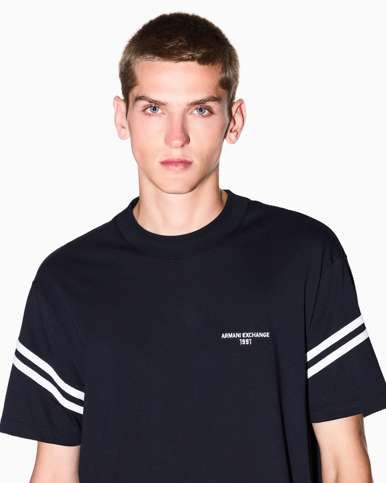 Camisetas regular fit Diapositiva 4