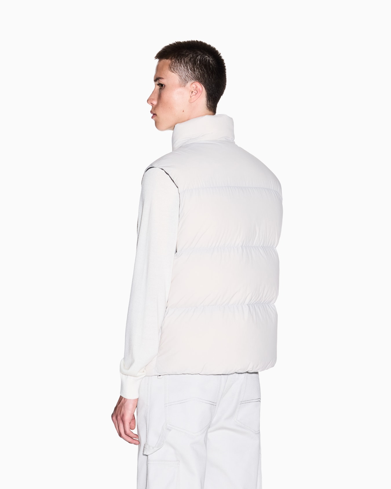 Full zip sleeveless down jacket Slide 2