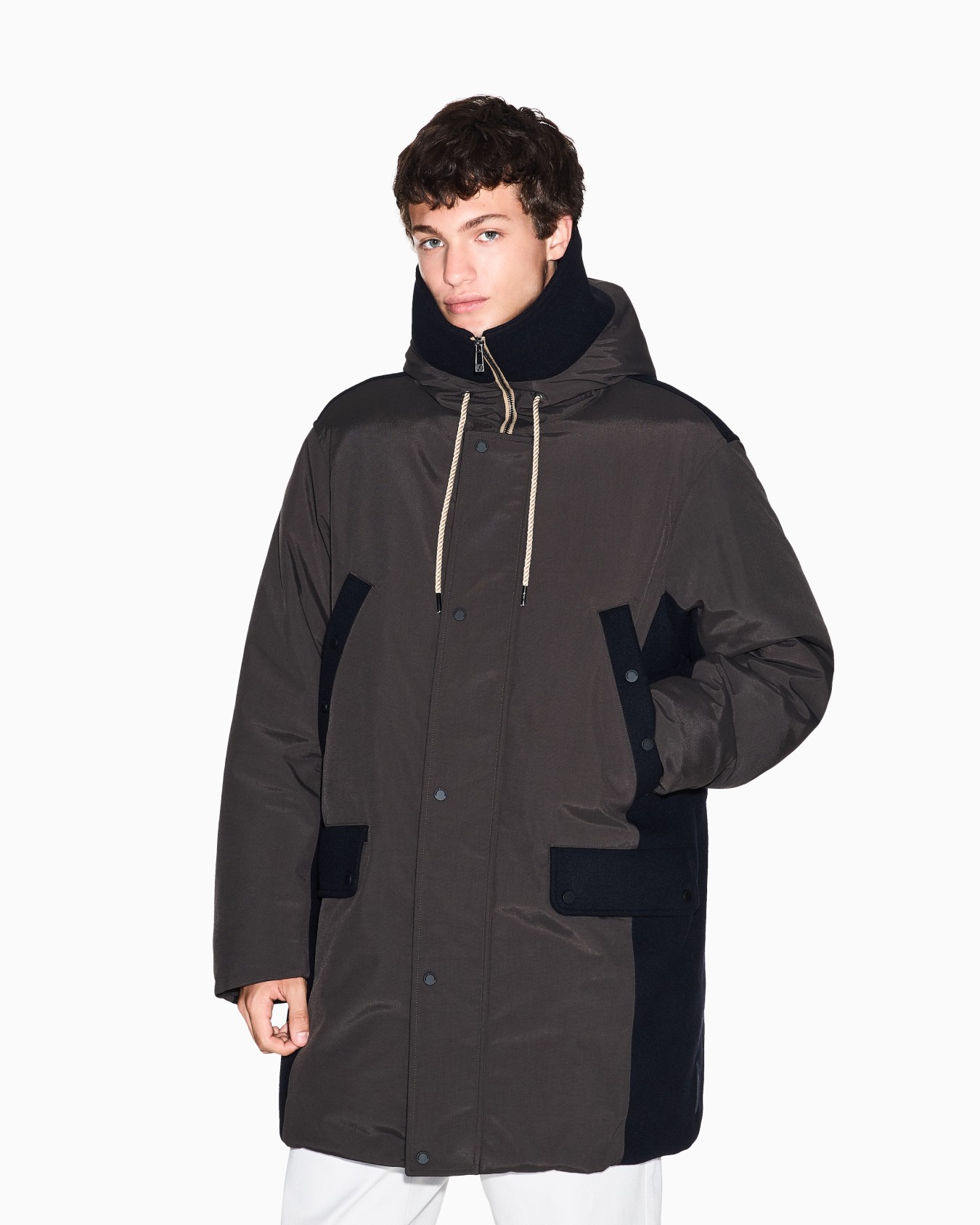 Parkas Slide 3