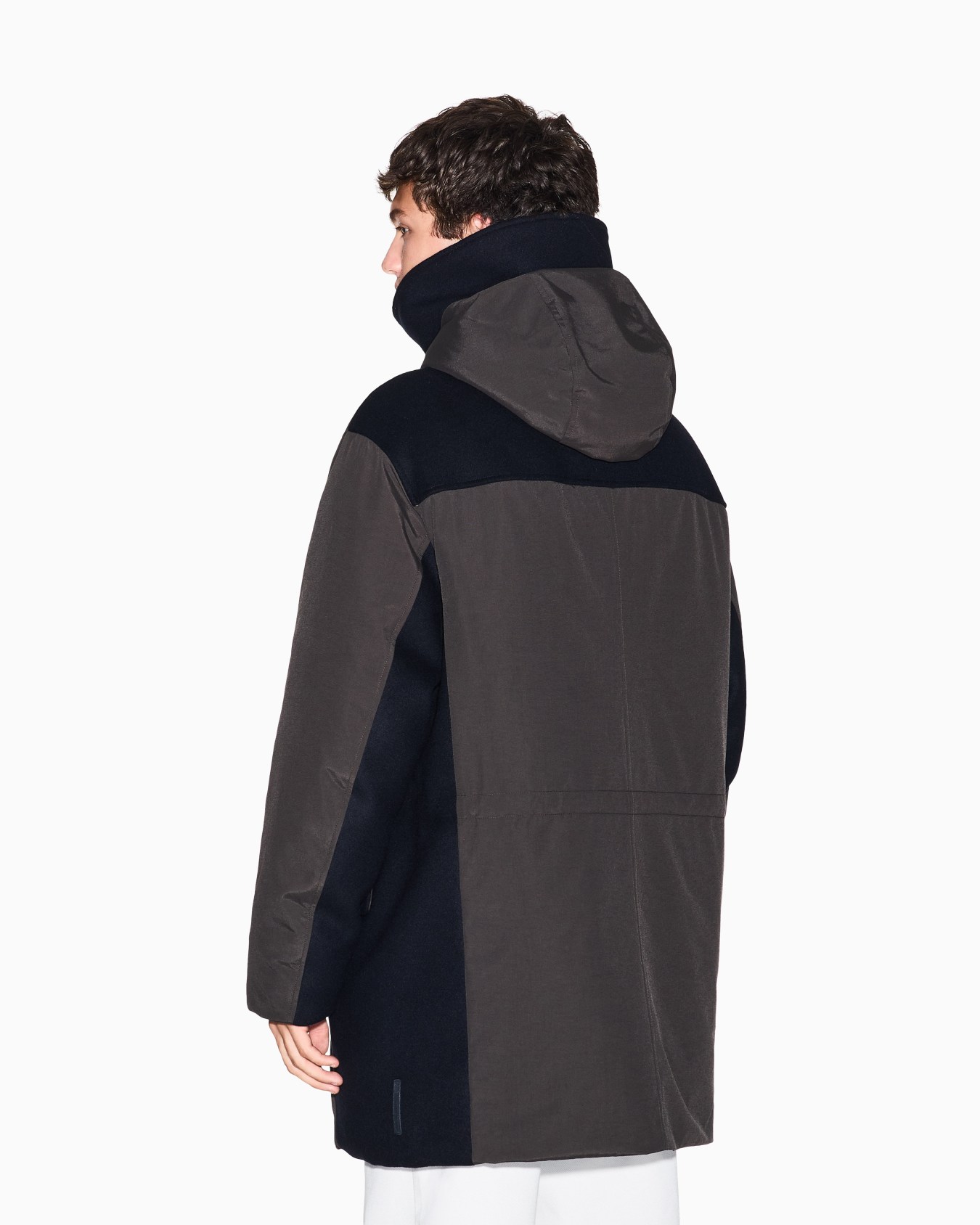 Parkas Slide 2