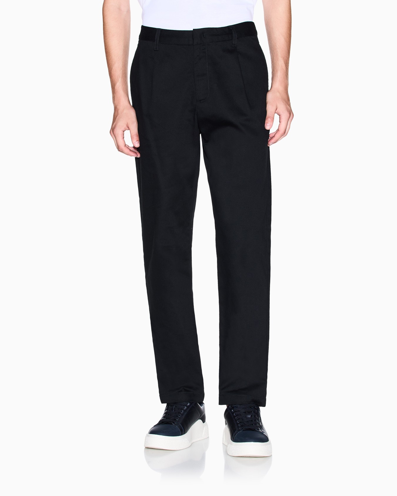 Pantalon chino en sergé de coton Diapositive 4