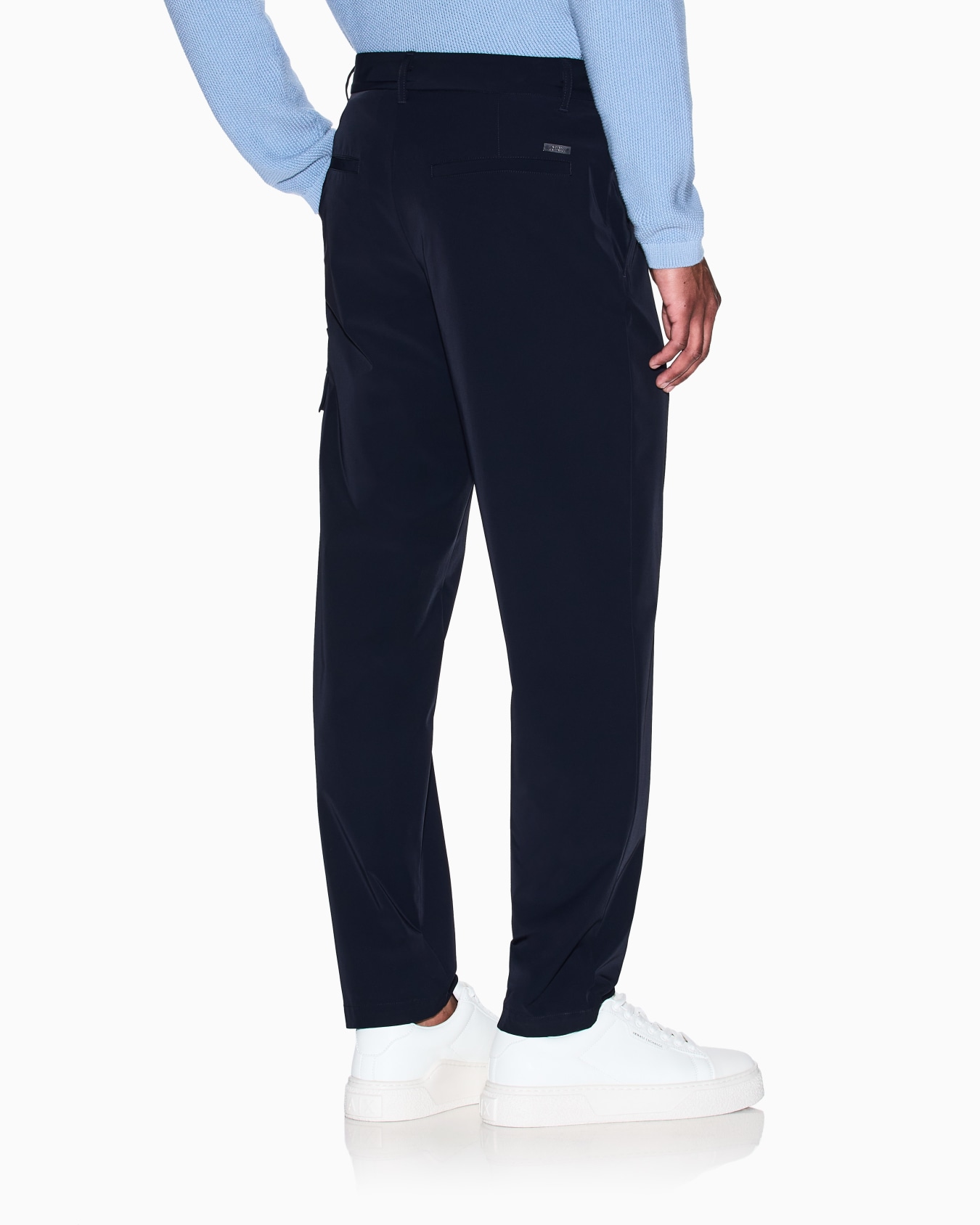 Stretch nylon cargo trousers Slide 2