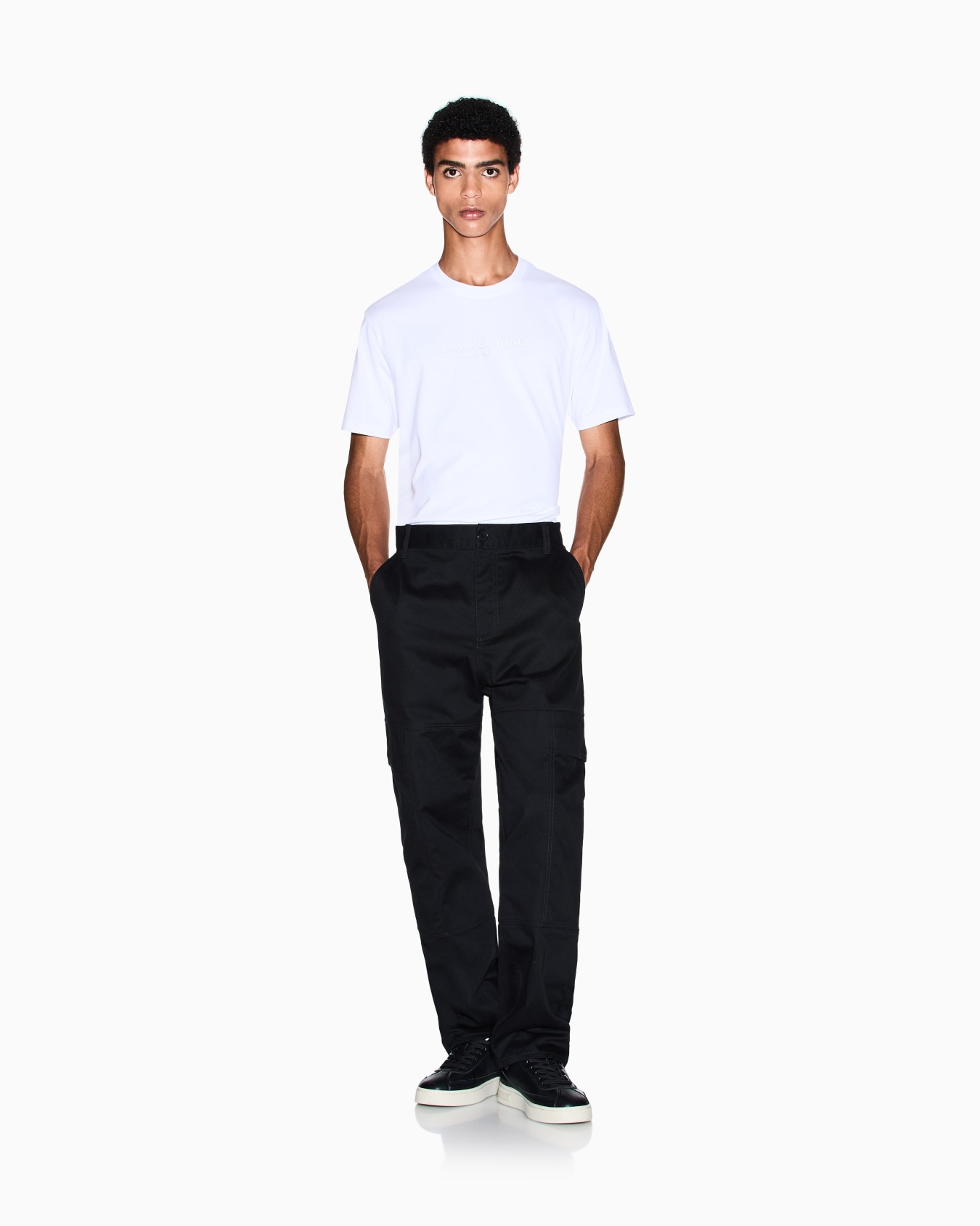 Regular fit T-shirt with logo Slide 1