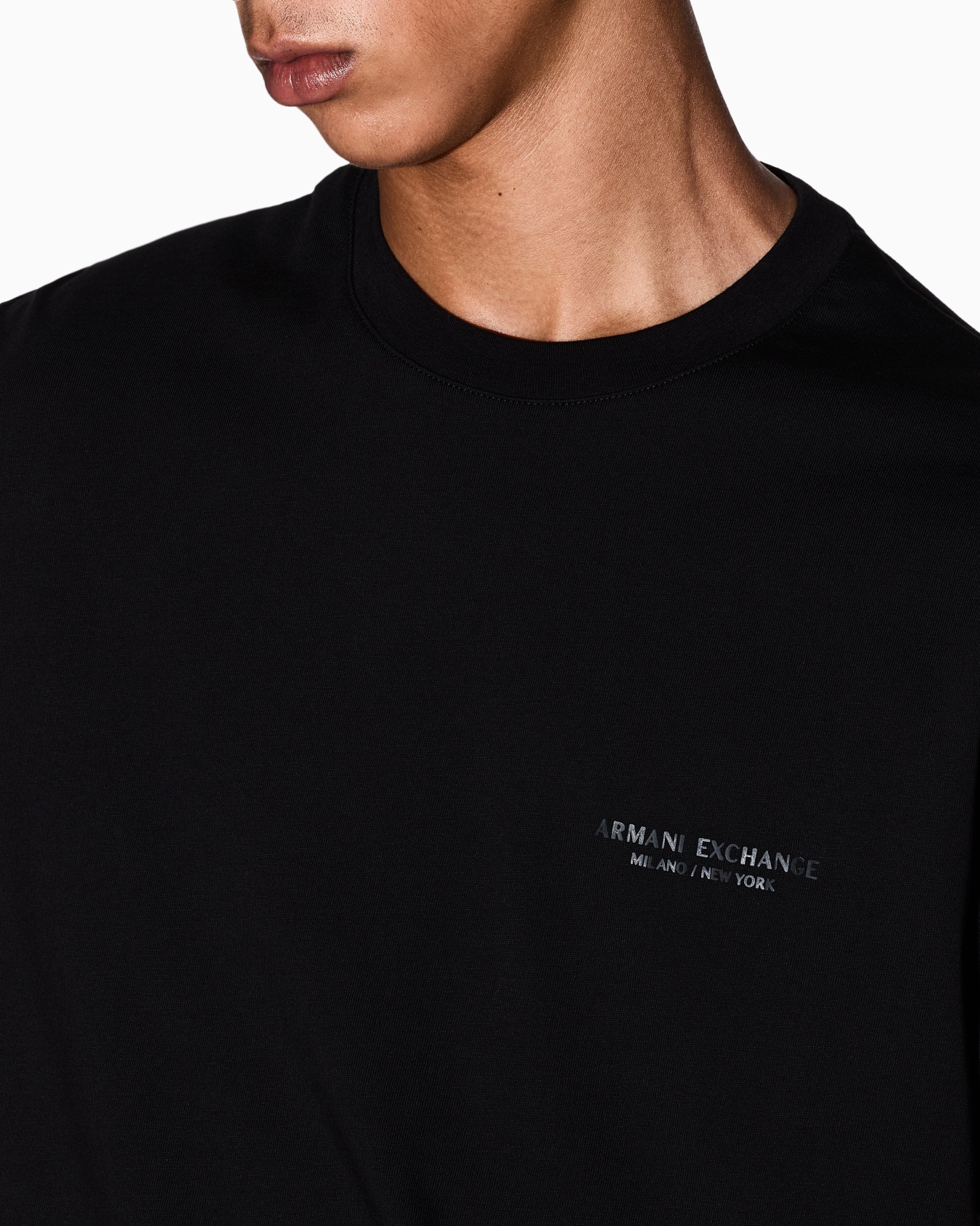 Regular fit T-shirt with logo Slide 4