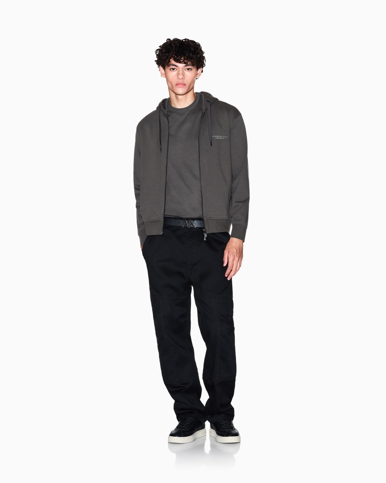 Basic zip-up hoodie Slide 1