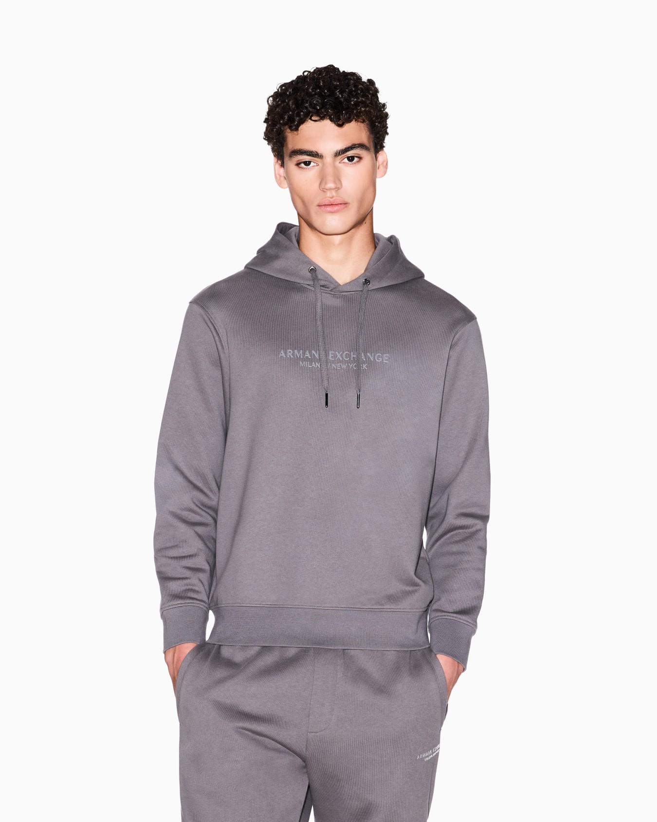Basic hoodie Slide 3