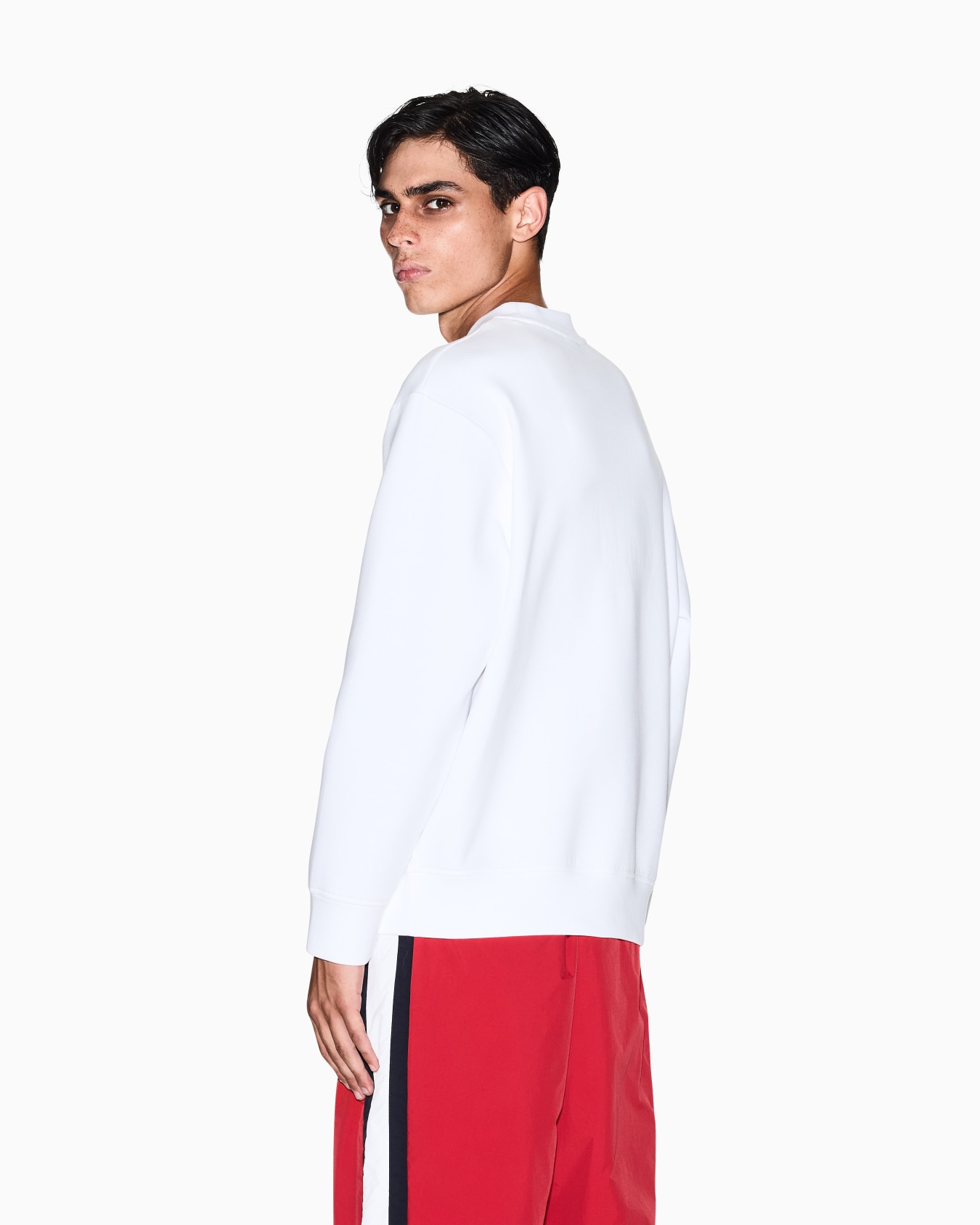 Sweatshirts without Hood Slide 2