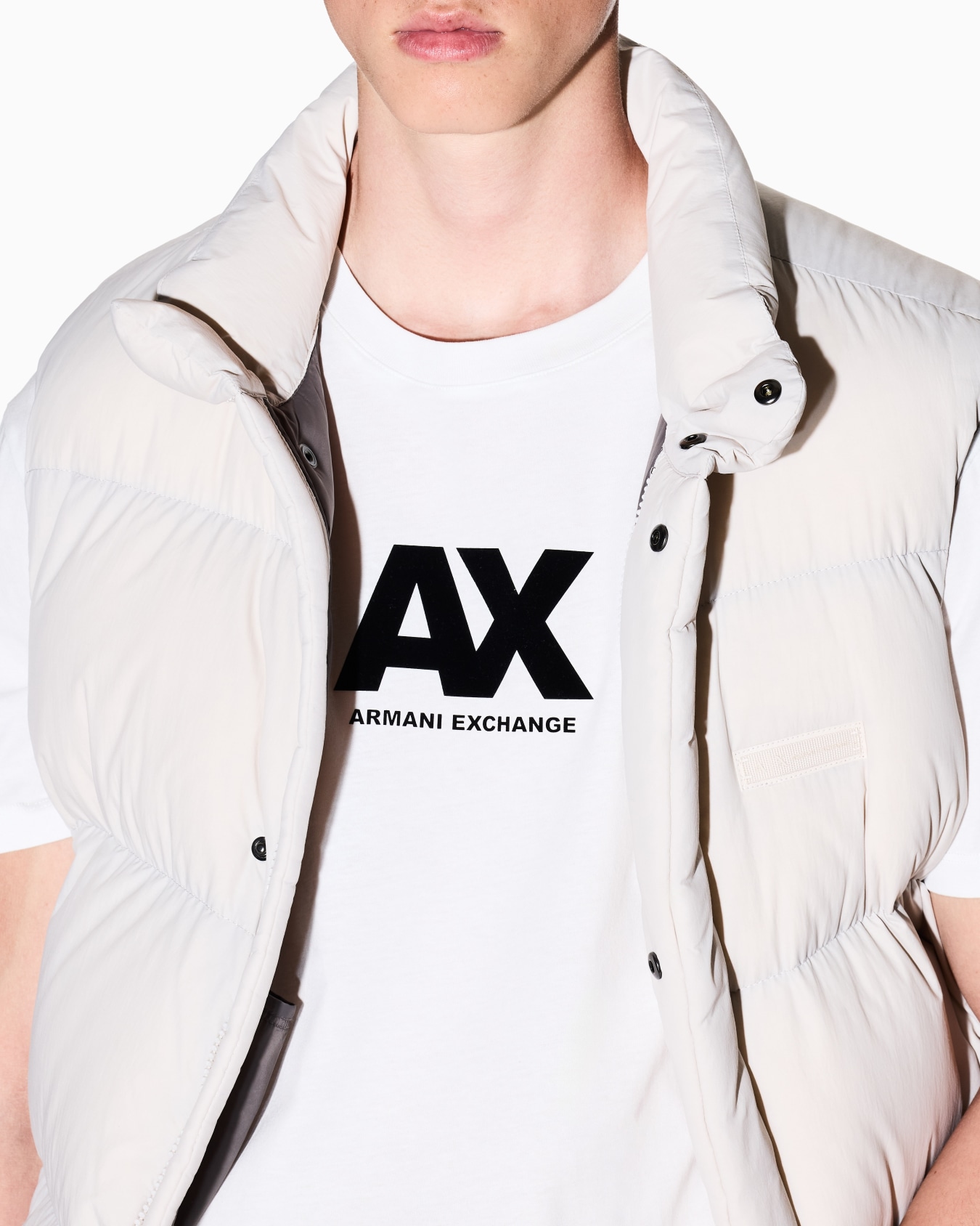 Regular Fit T-Shirts Slide 4
