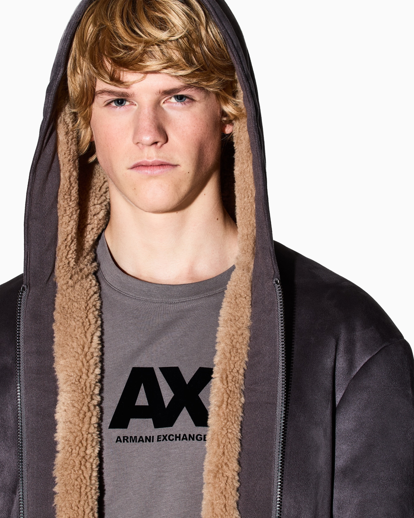 Regular Fit T-Shirts Slide 4